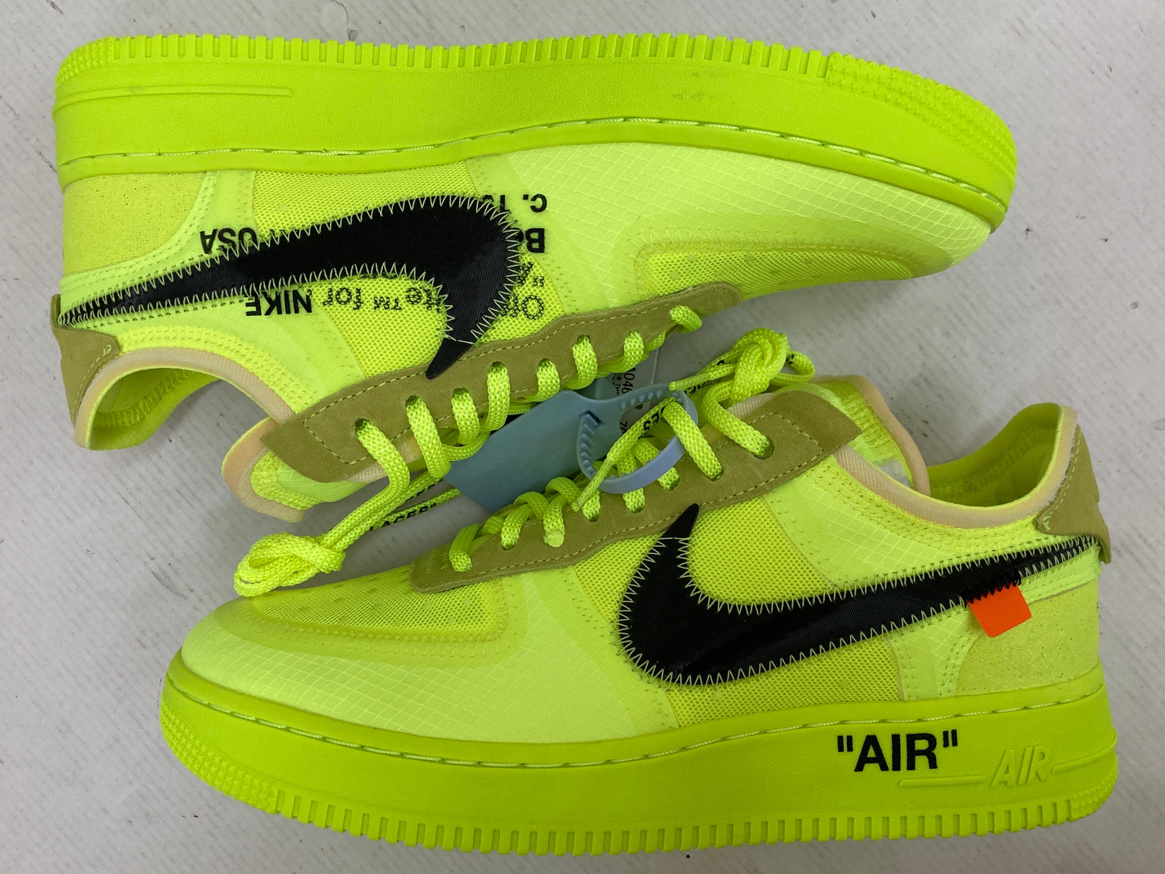 Off-White × Nike Air Force 1 Low "Volt"
