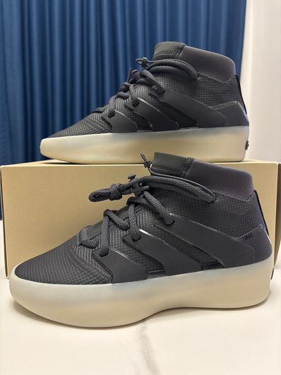 adidas FEAR OF GOD ATHLETICS 1 Basketball "Carbon"