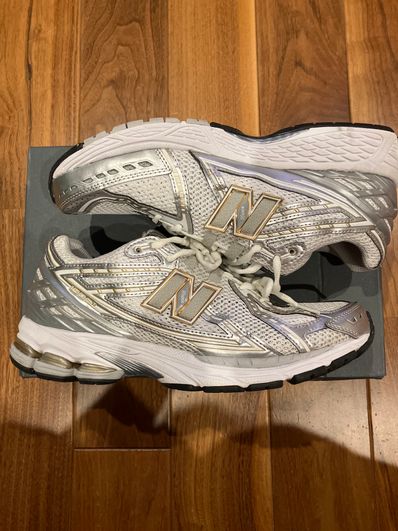 New Balance 1906R "Silver/Gold"