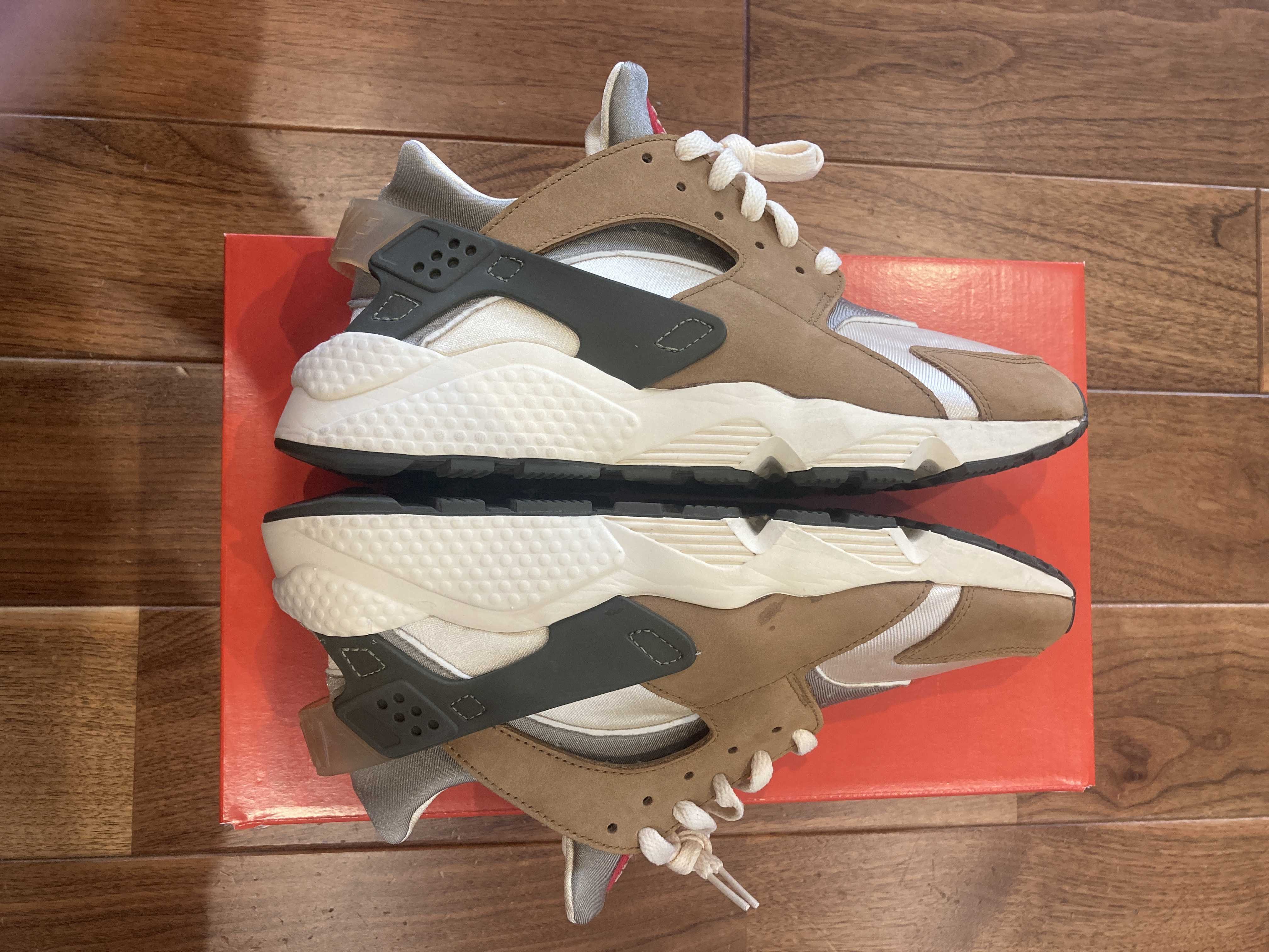 Stussy × Nike Air Huarache "Desert Oak"