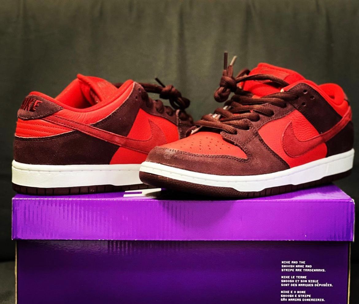 Nike SB Dunk Low "Cherry"