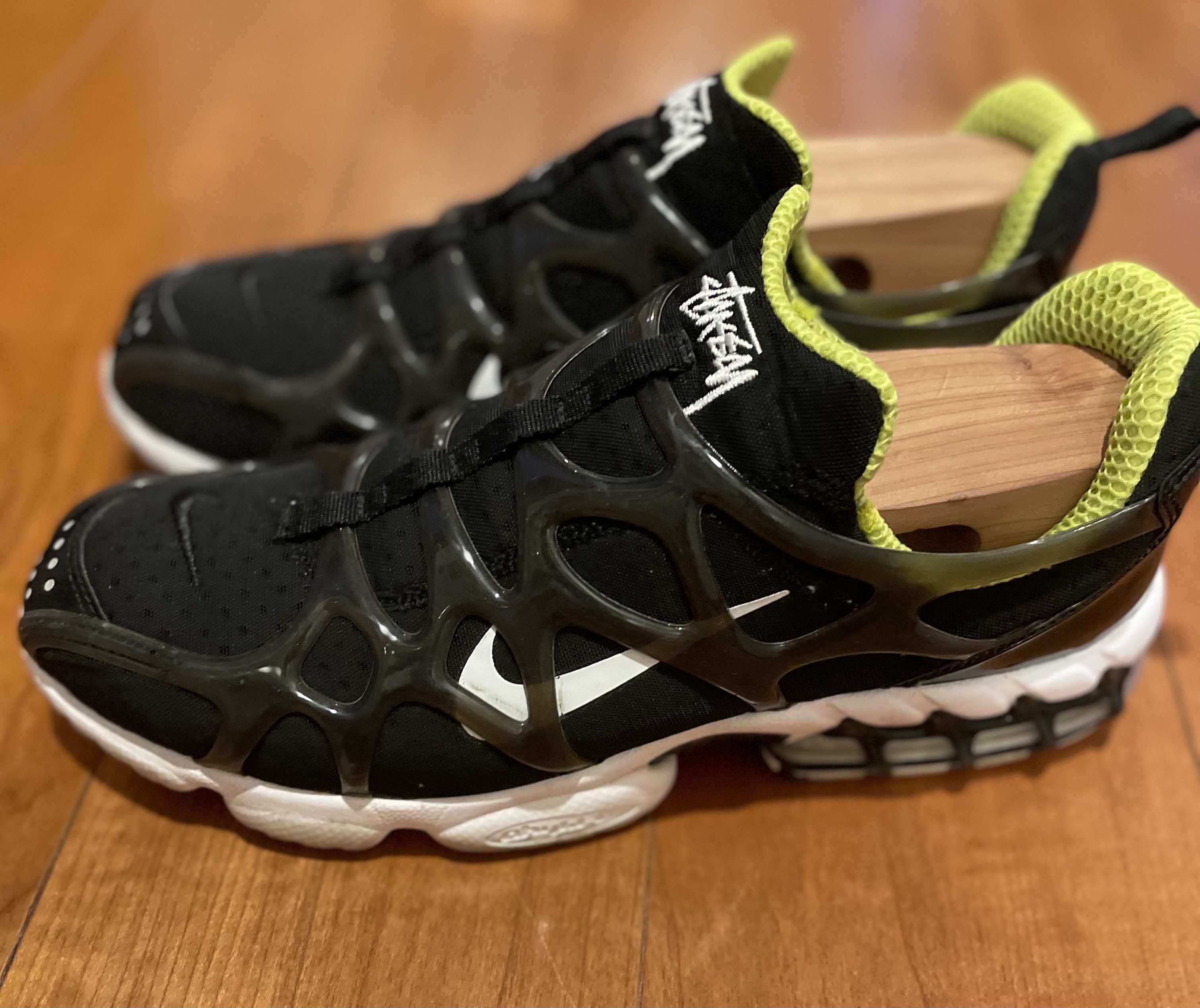 Stussy x Nike Air Zoom Kukini "Black/White/Bright Cactus"