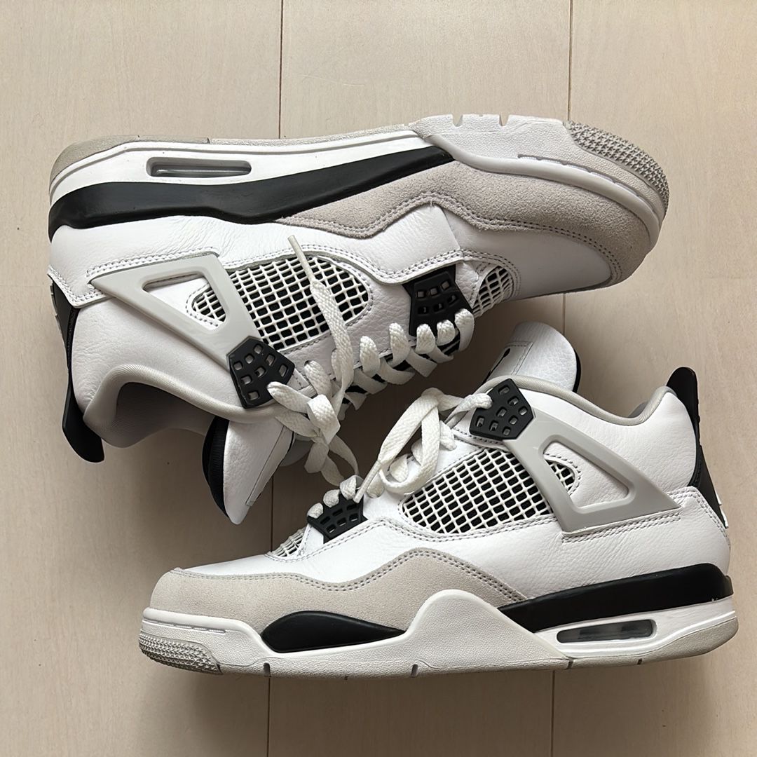 Nike Air Jordan 4 "Military Black"