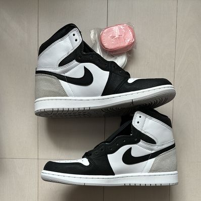 Nike Air Jordan 1 High OG "Bleached Coral"