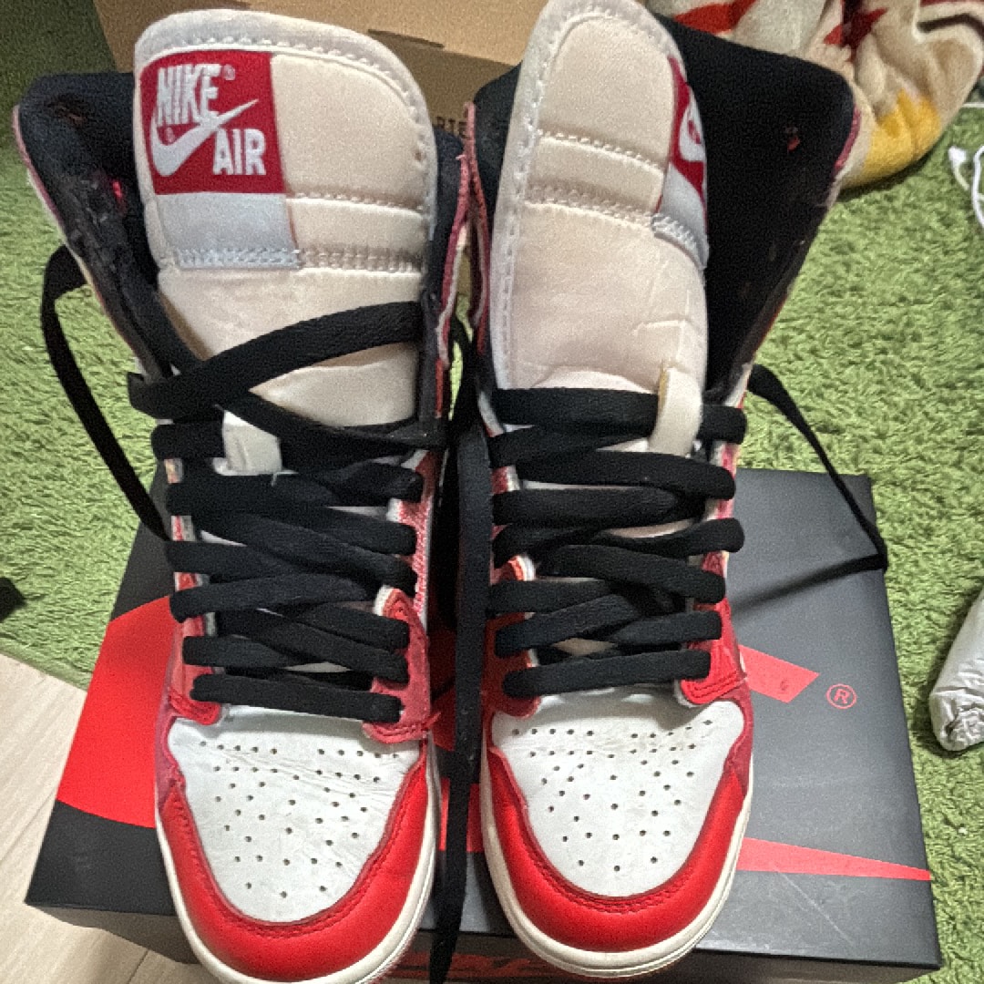 Spider-Man × Nike Air Jordan 1 Retro High OG SP "Spider-Man: Across the Spider-Verse/University Red"