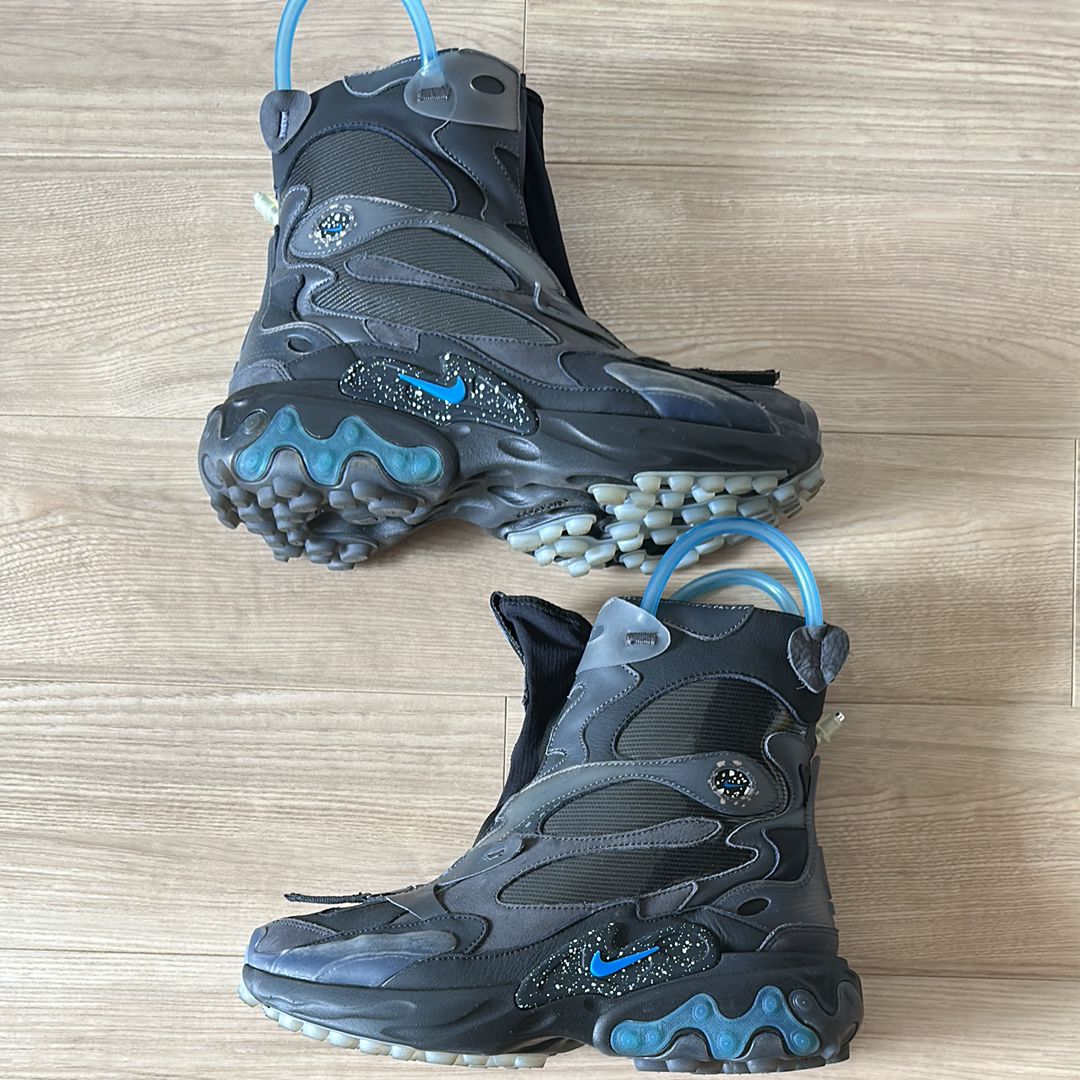 UNDERCOVER × NIKE REACT BOOT "BLACK"
