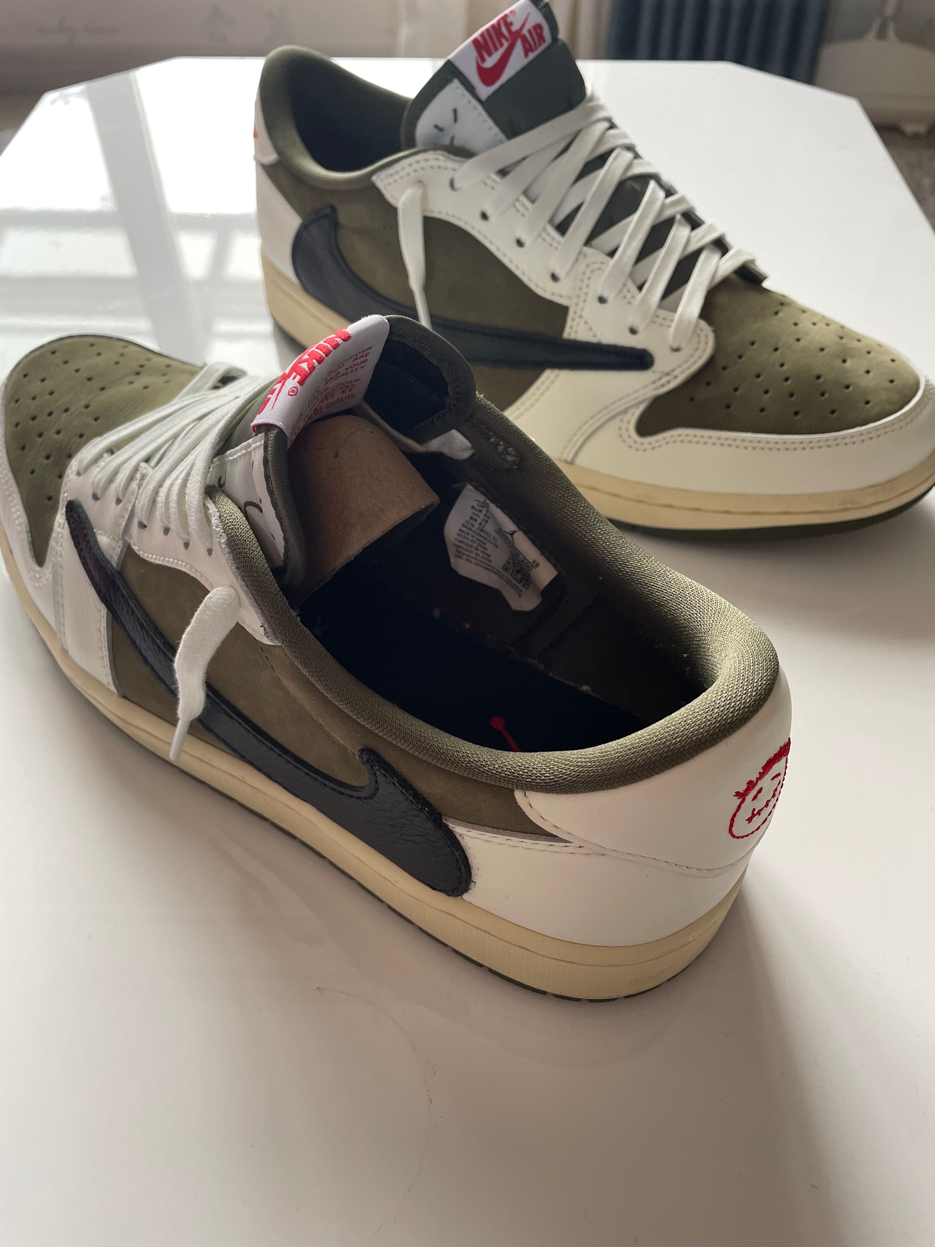 Travis Scott × Nike Air Jordan 1 Low OG SP "Reverse Olive"
