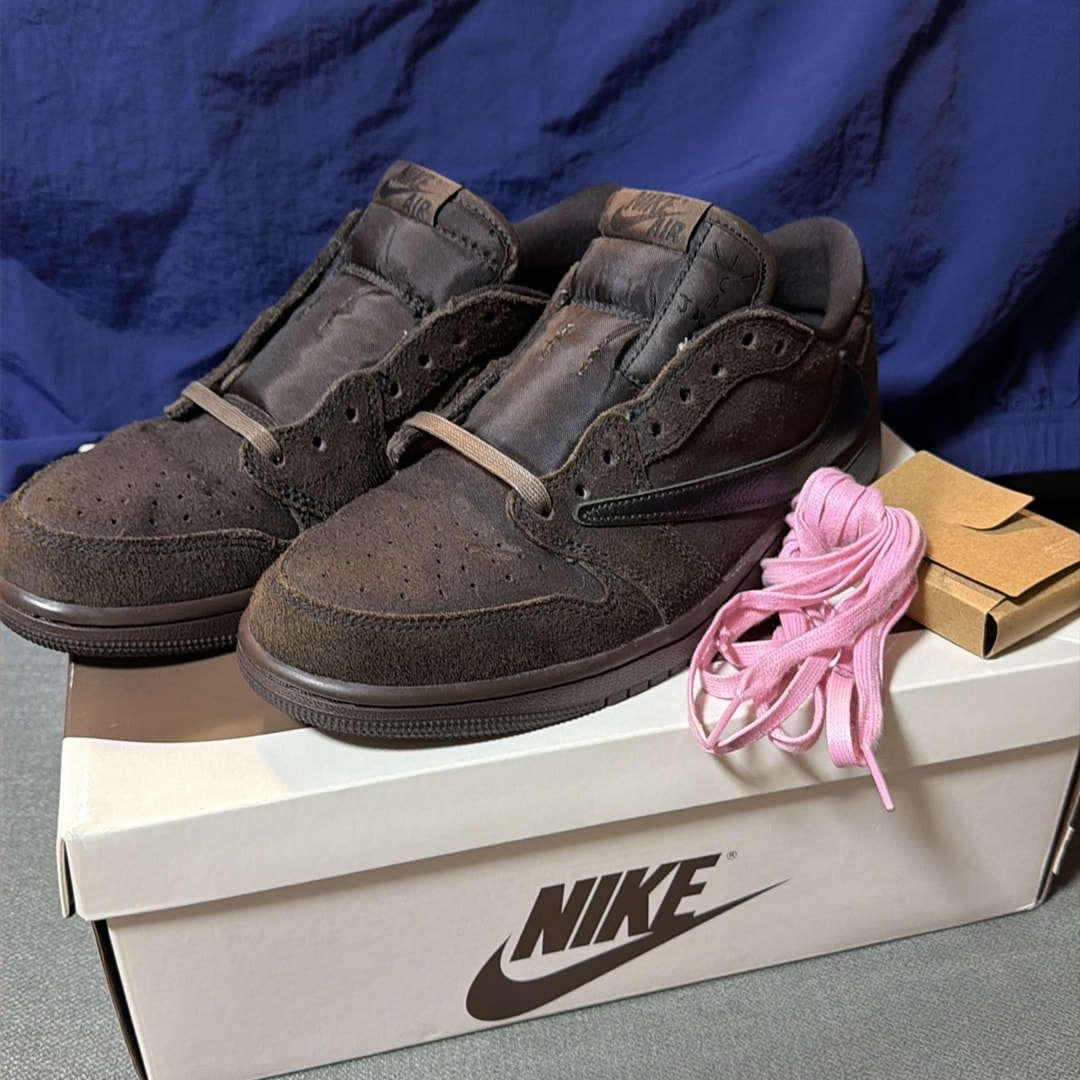 Travis Scott × Nike Air Jordan 1 Low OG SP "Velvet Brown and Dark Mocha"