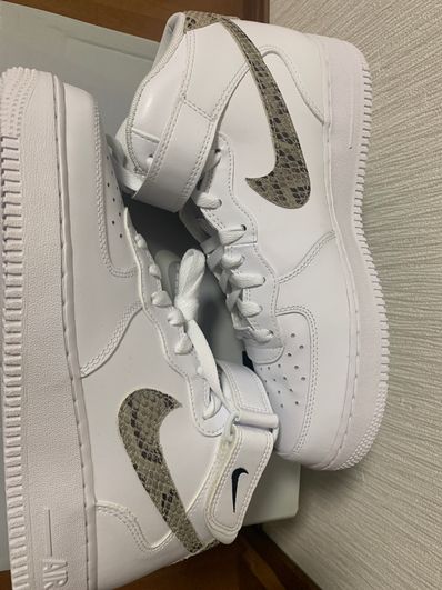 Nike Women's Air Force 1 07 Mid "White/Sand Drift"