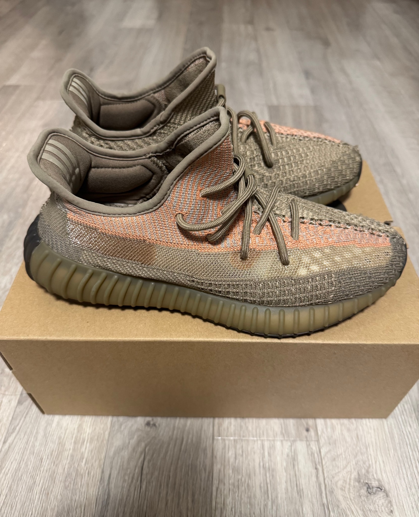 adidas YEEZY Boost 350 V2 "Sand Taupe"