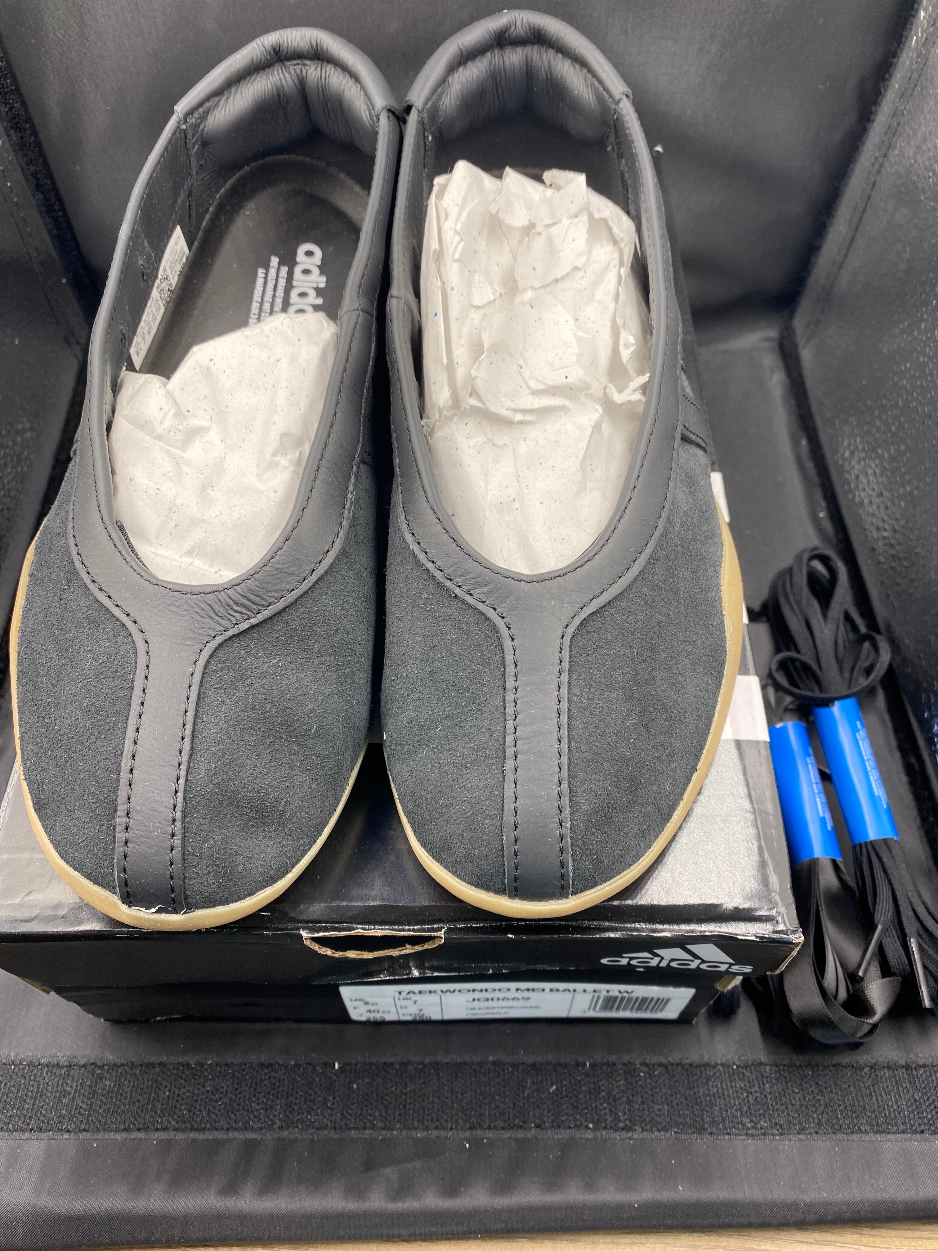 adidas Women's Taekwondo Mei Ballet "Core Black/Cloud White/Gum"