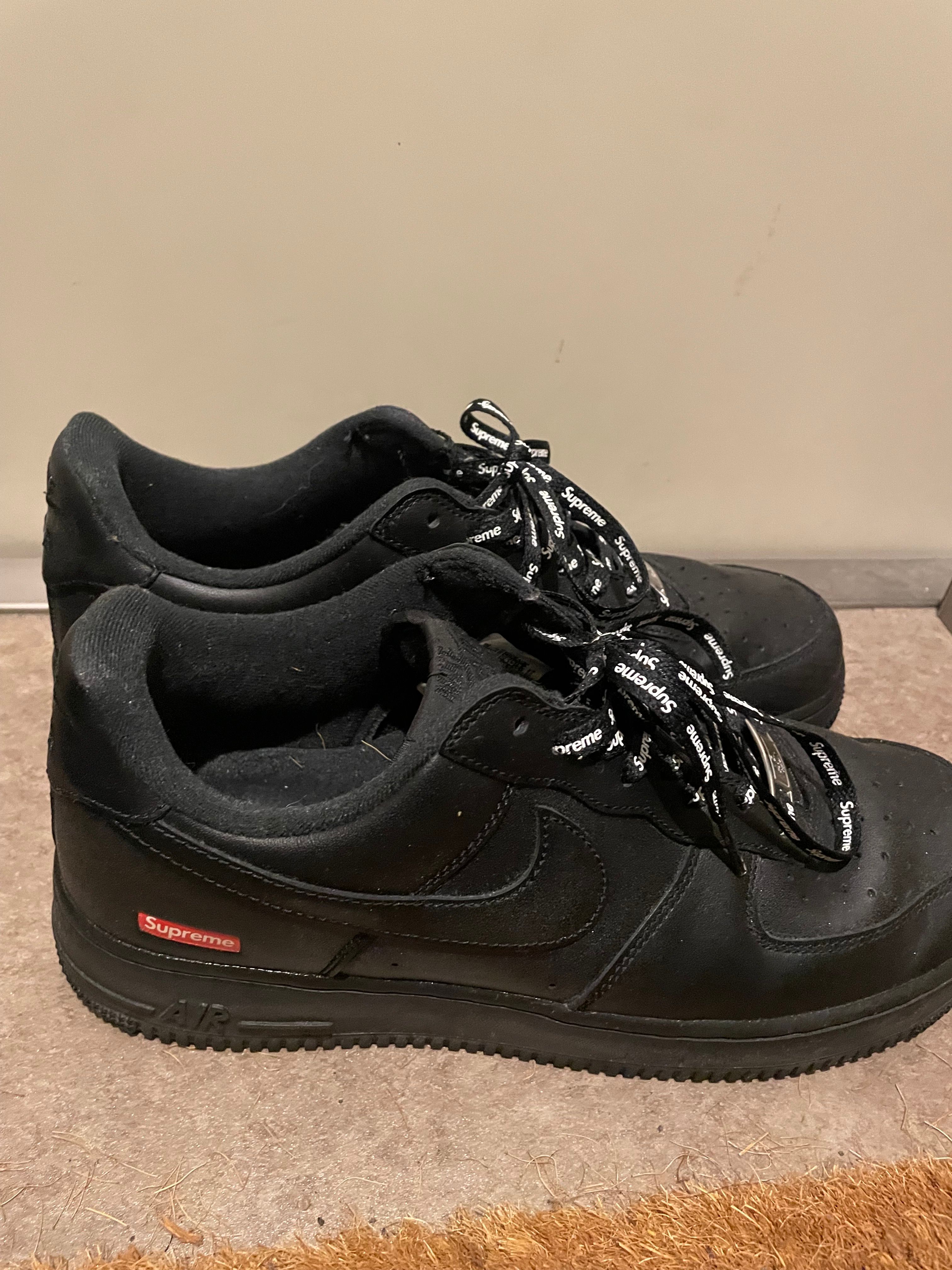 Supreme × Nike Air Force 1 Low "Black"