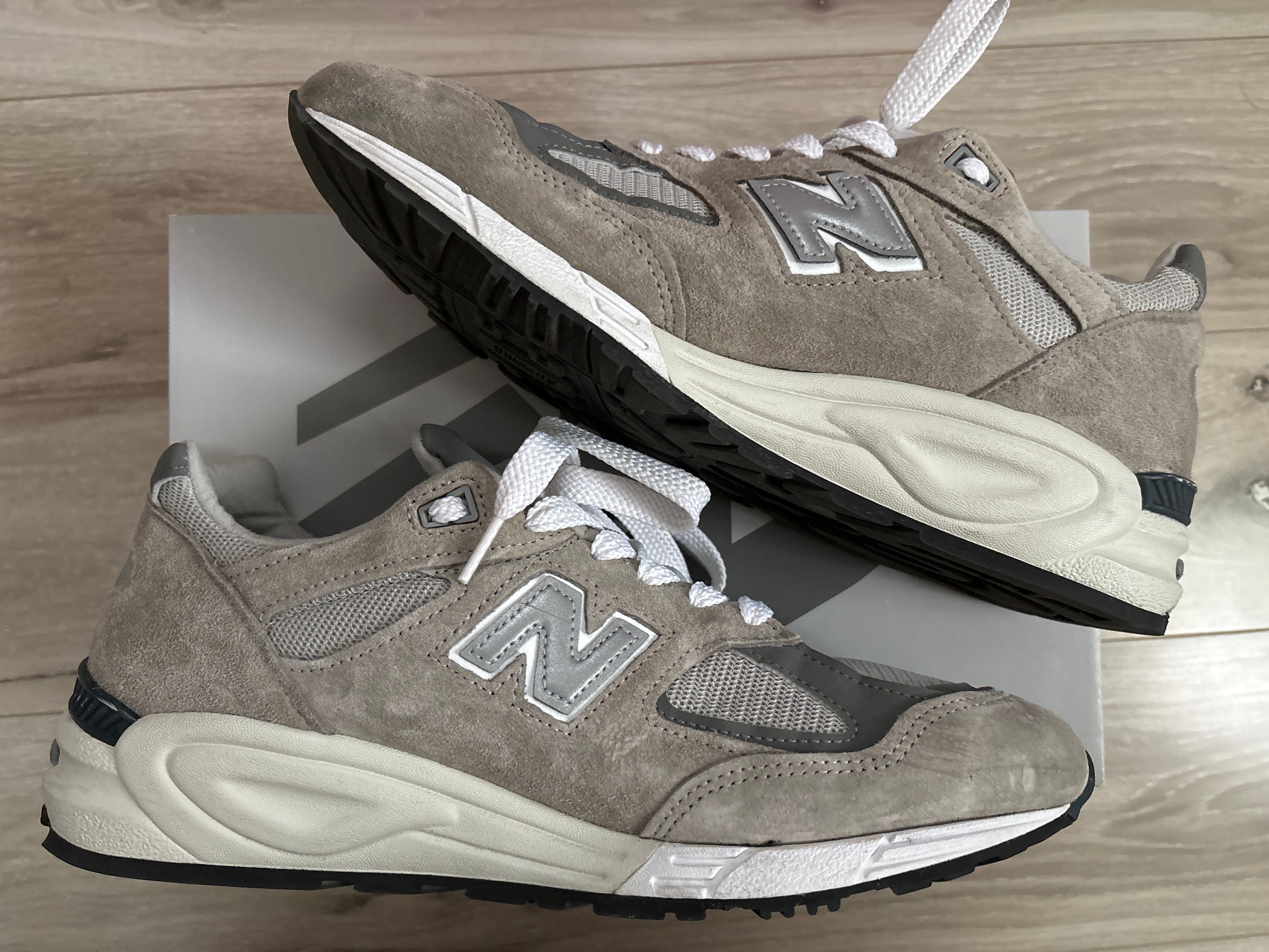 New Balance 990V2 "Gray"