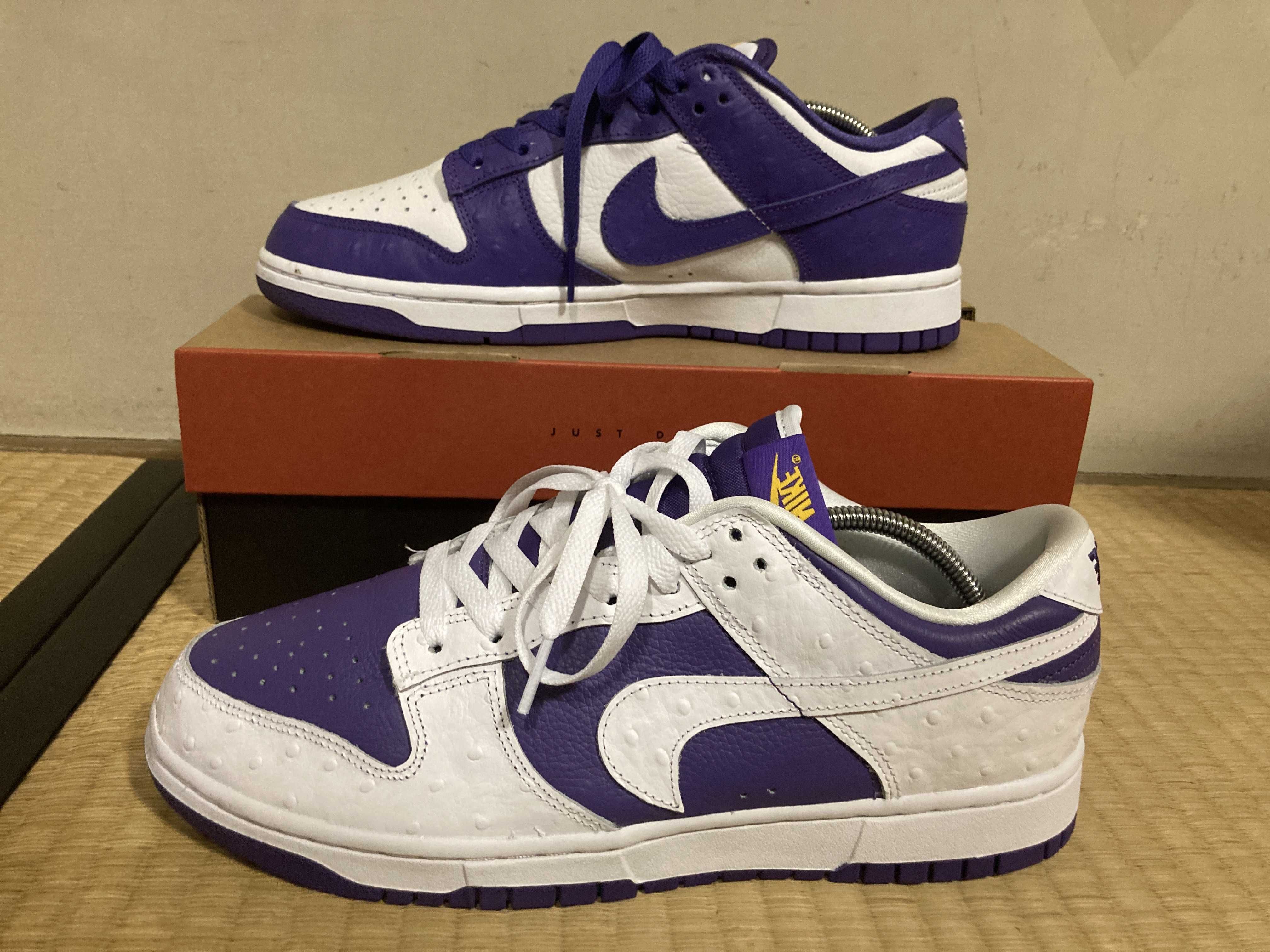 Nike Women's Dunk Low "Made You Look"