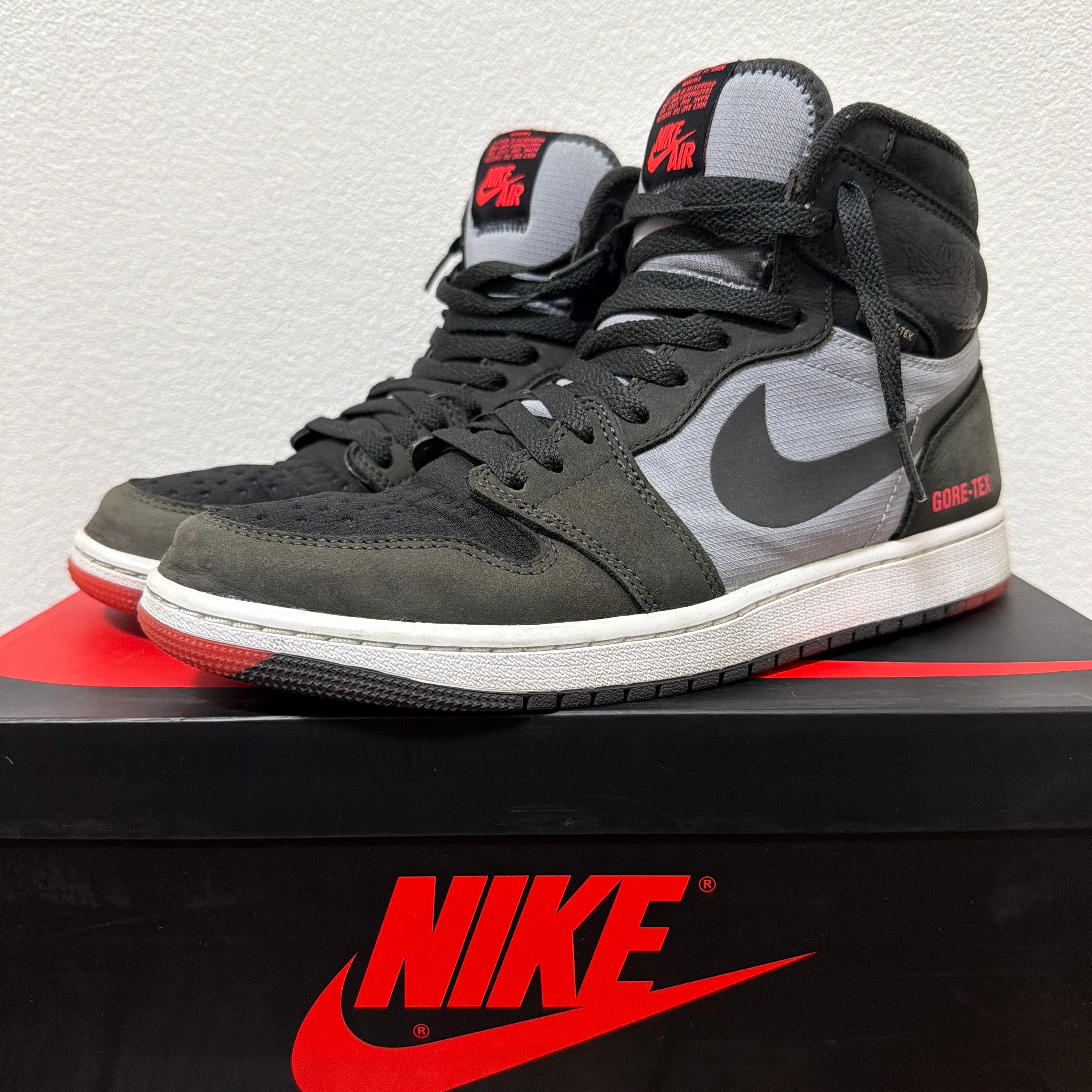 Nike Air Jordan 1 Element GORE-TEX "Black Cement"