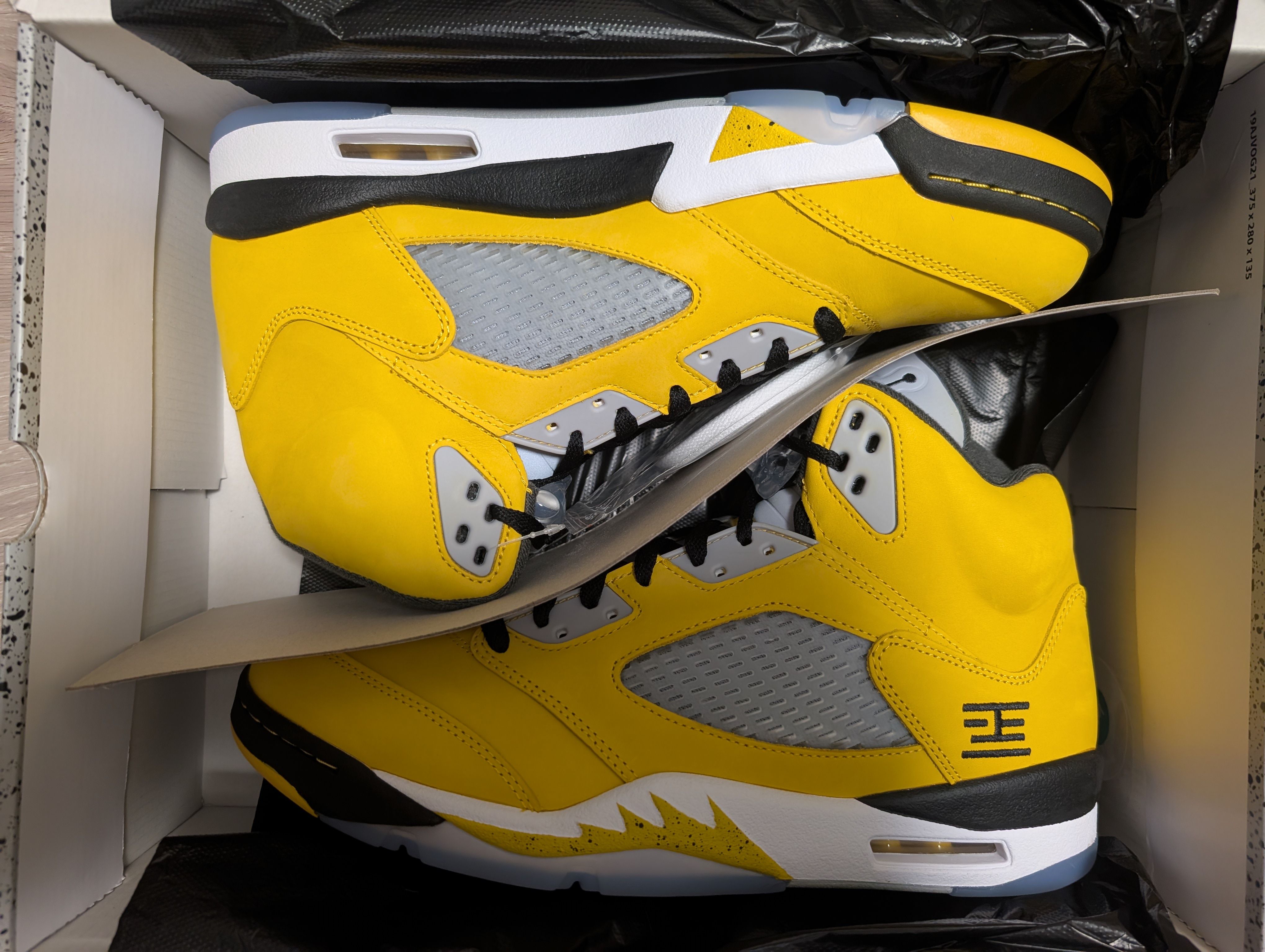 Nike Air Jordan 5 Retro "Tokyo 23" (2025)