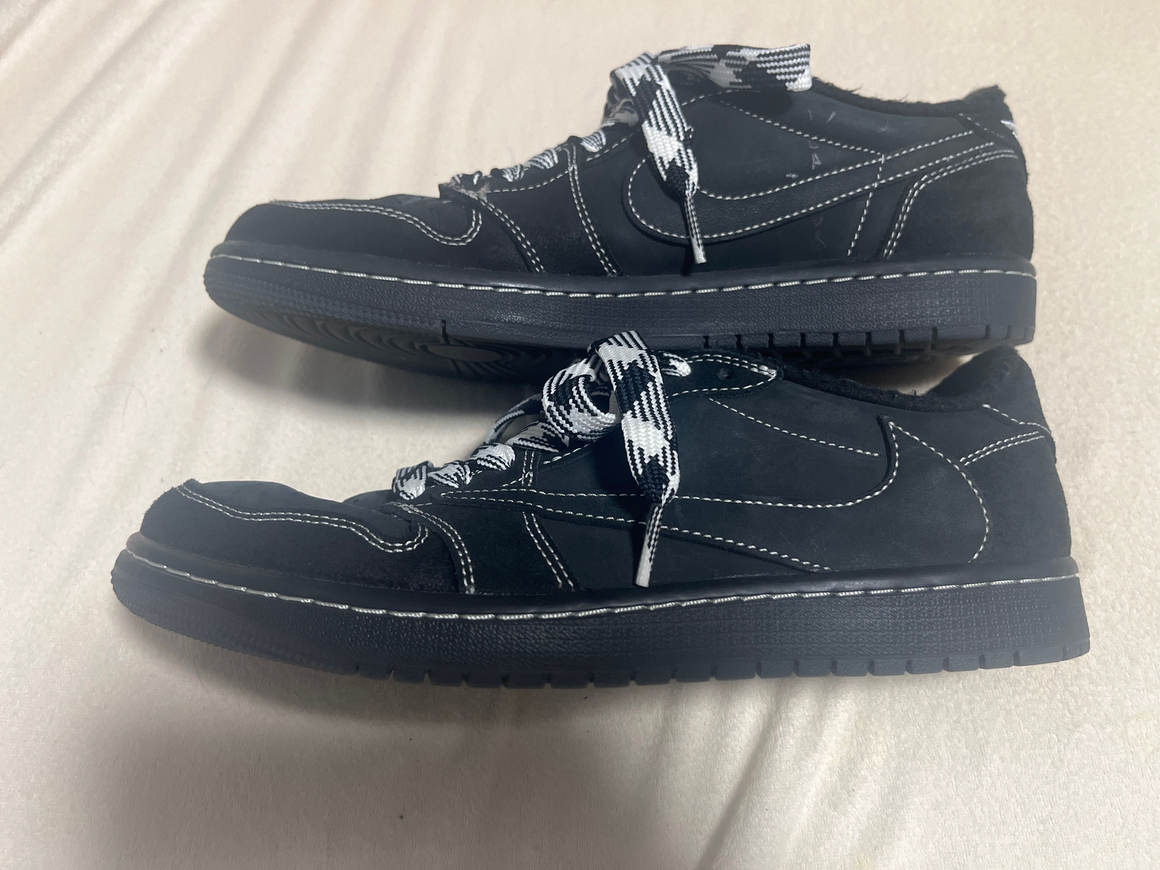 Travis Scott × Nike Air Jordan 1 Low OG SP "Black Phantom"