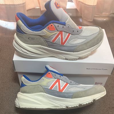 KITH × New Balance 990V6 Madison Square Garden "Sanddrift"