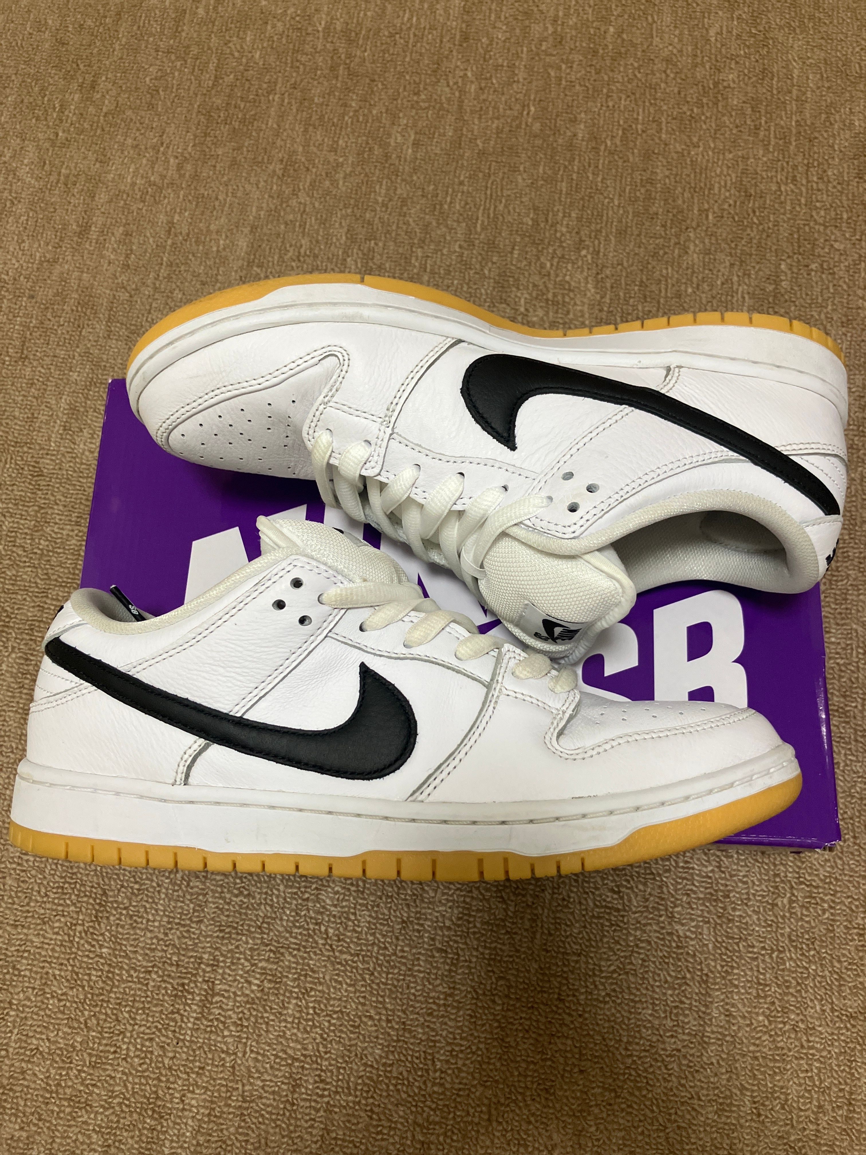 Nike SB Dunk Low Pro "White/Black-White-Gum Light Brown"