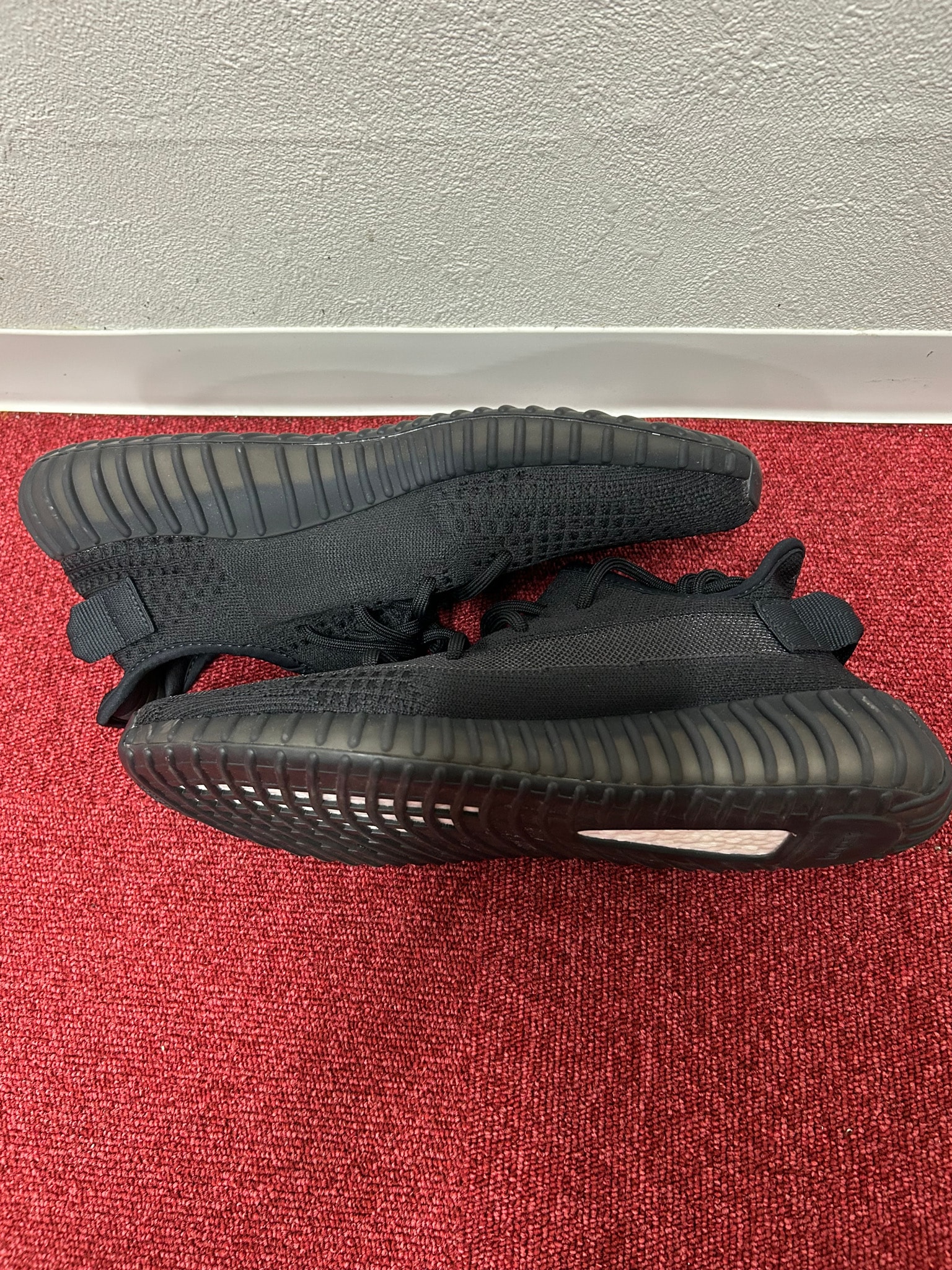 adidas YEEZY Boost 350V2 "Onyx"