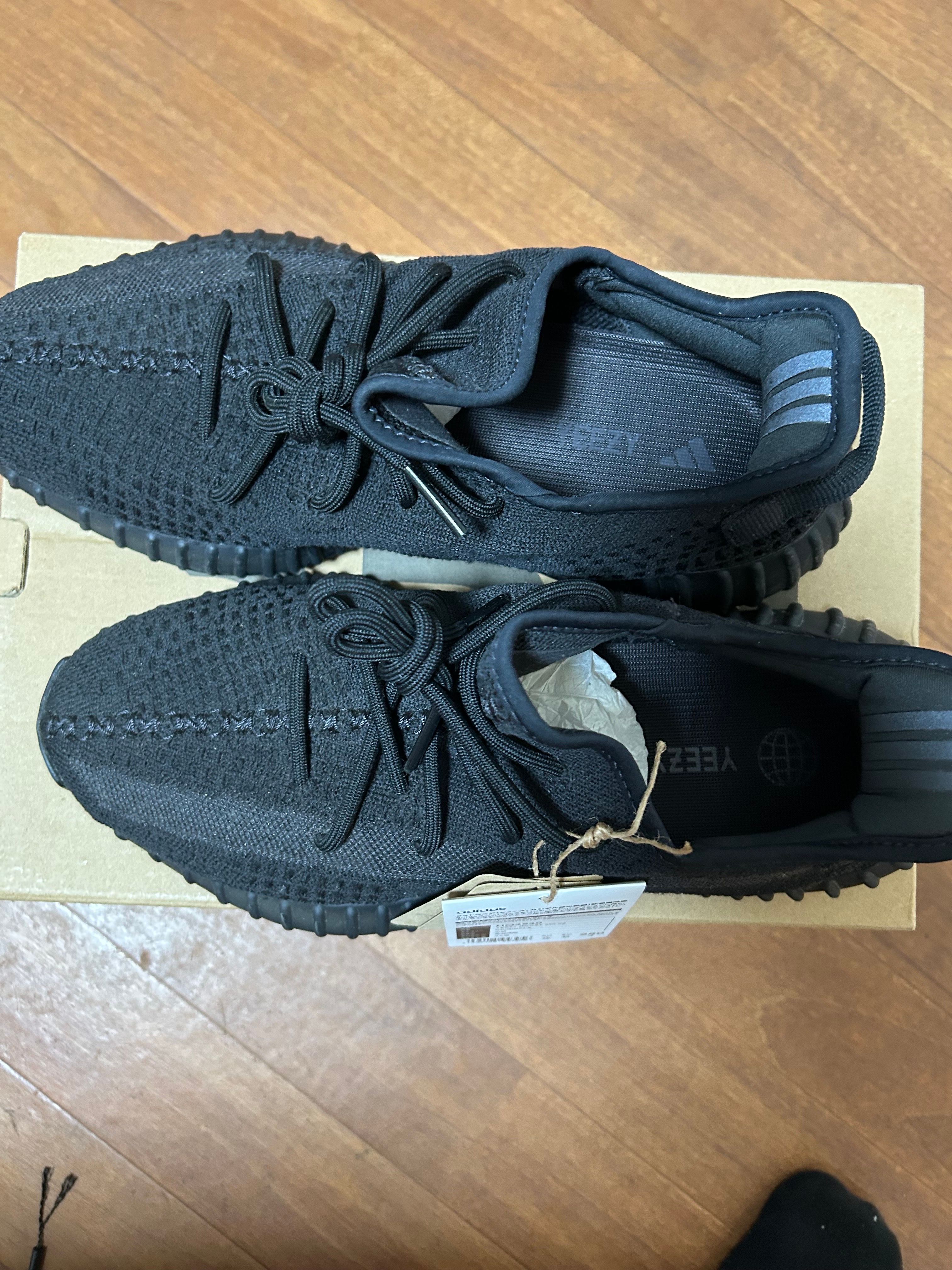 adidas YEEZY Boost 350V2 "Onyx"