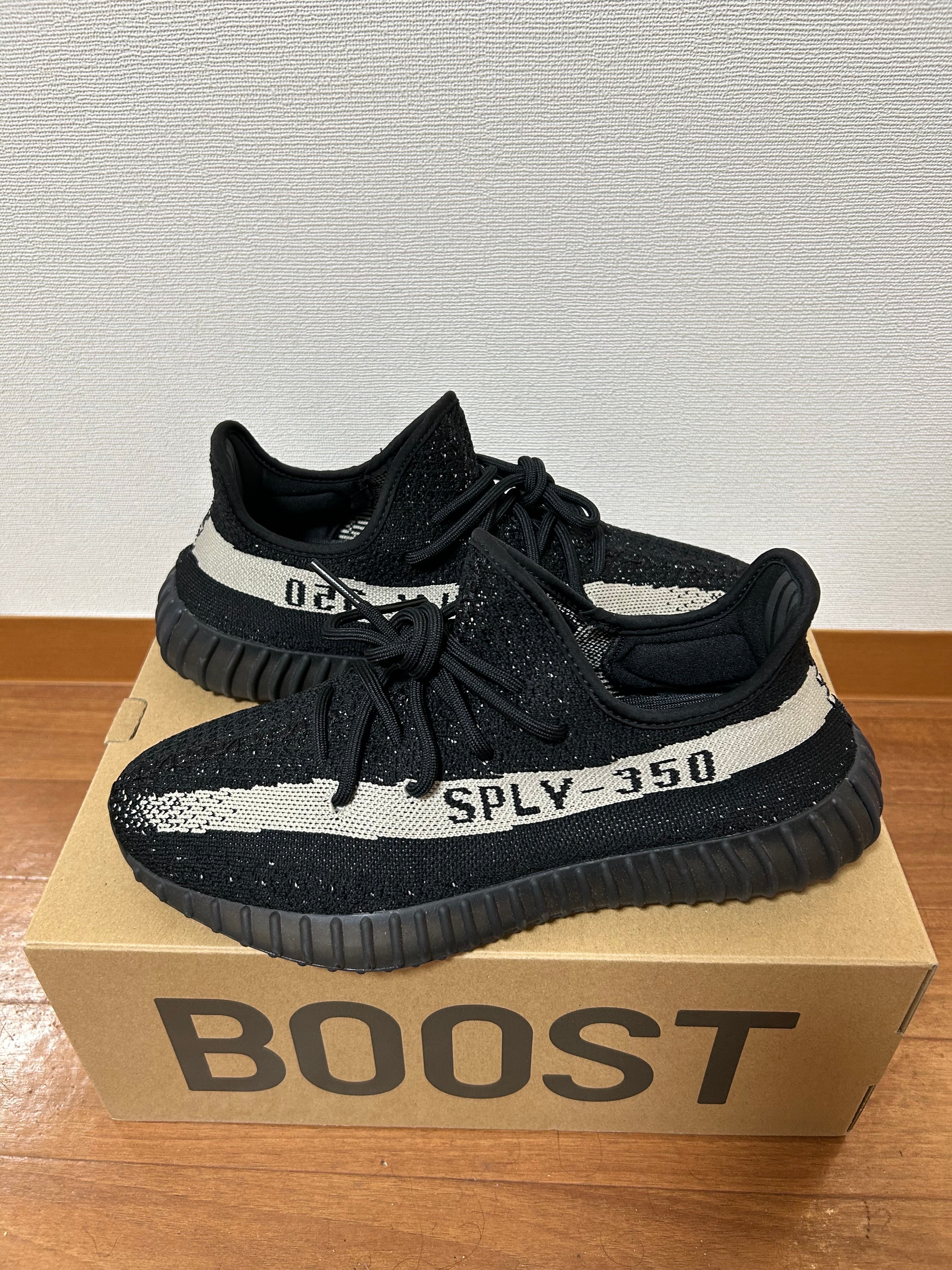 アディダス イージーブースト350V2 "オレオ"