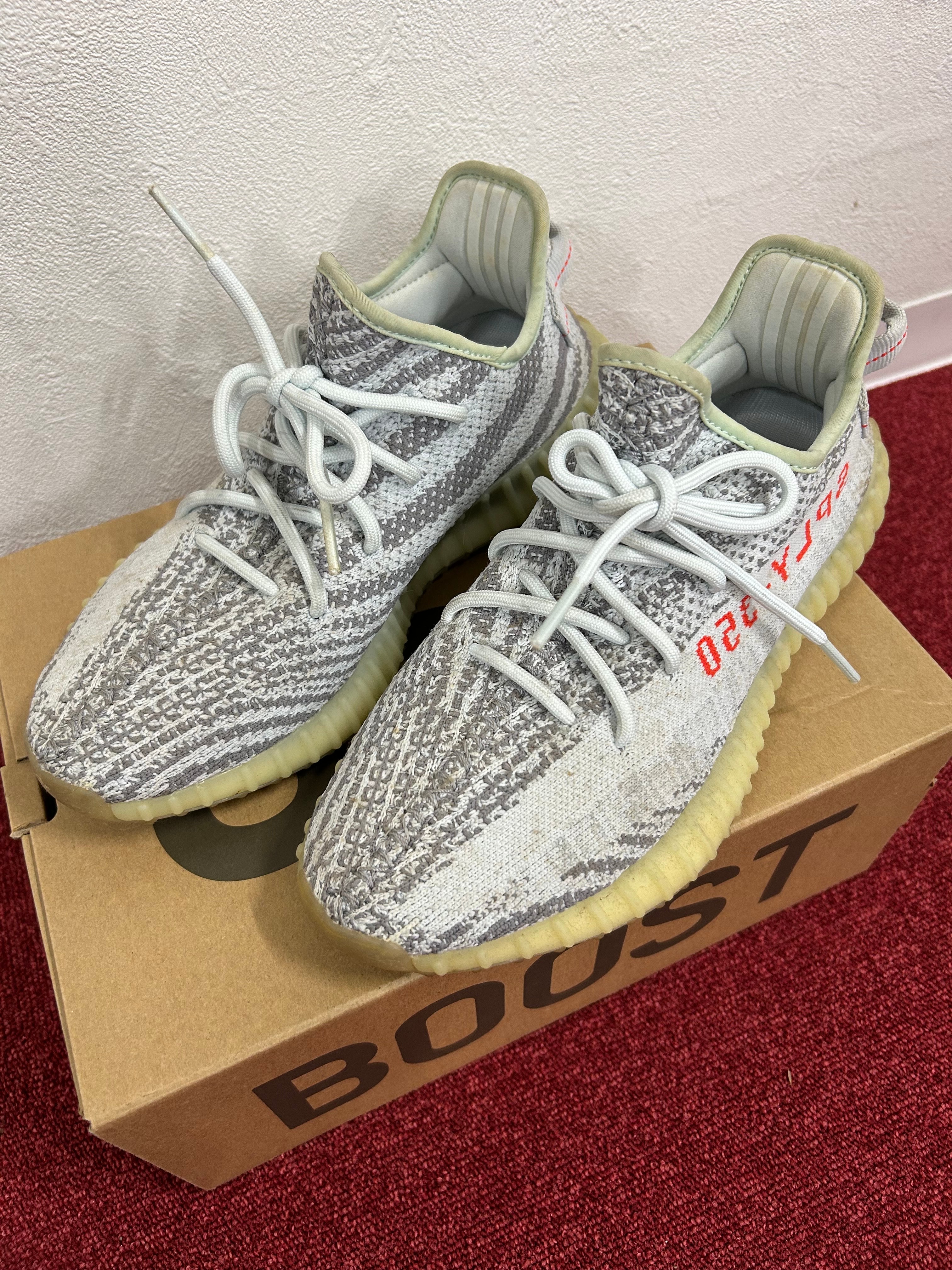 adidas YEEZY Boost 350 V2 "Blue Tint"