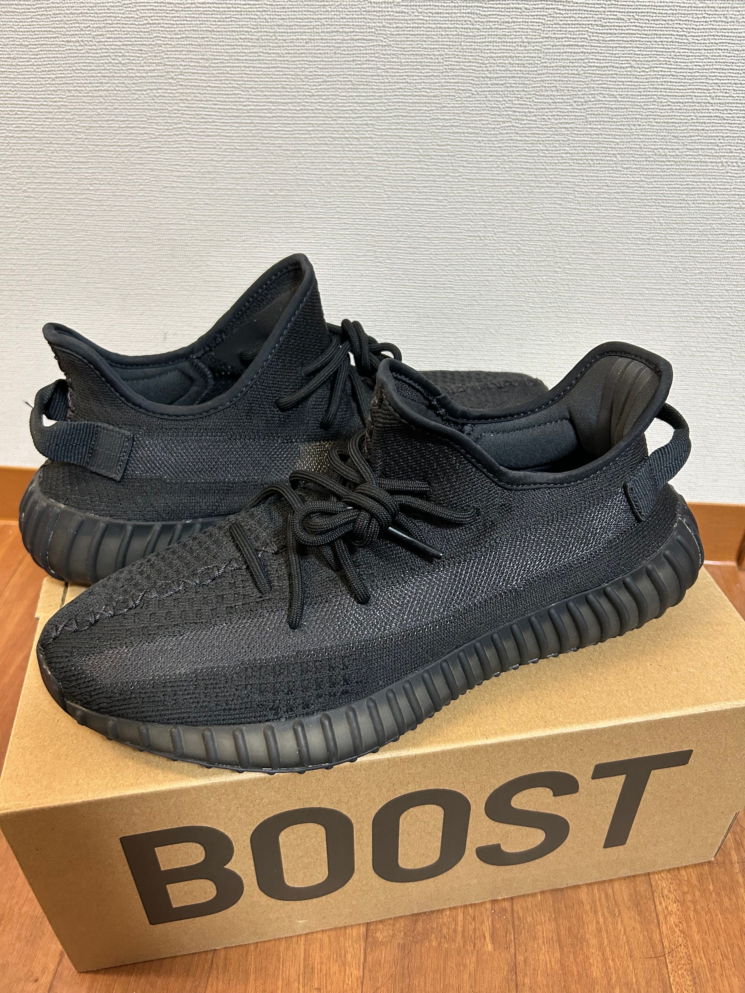 アディダス イージーブースト350V2 "オニキス"