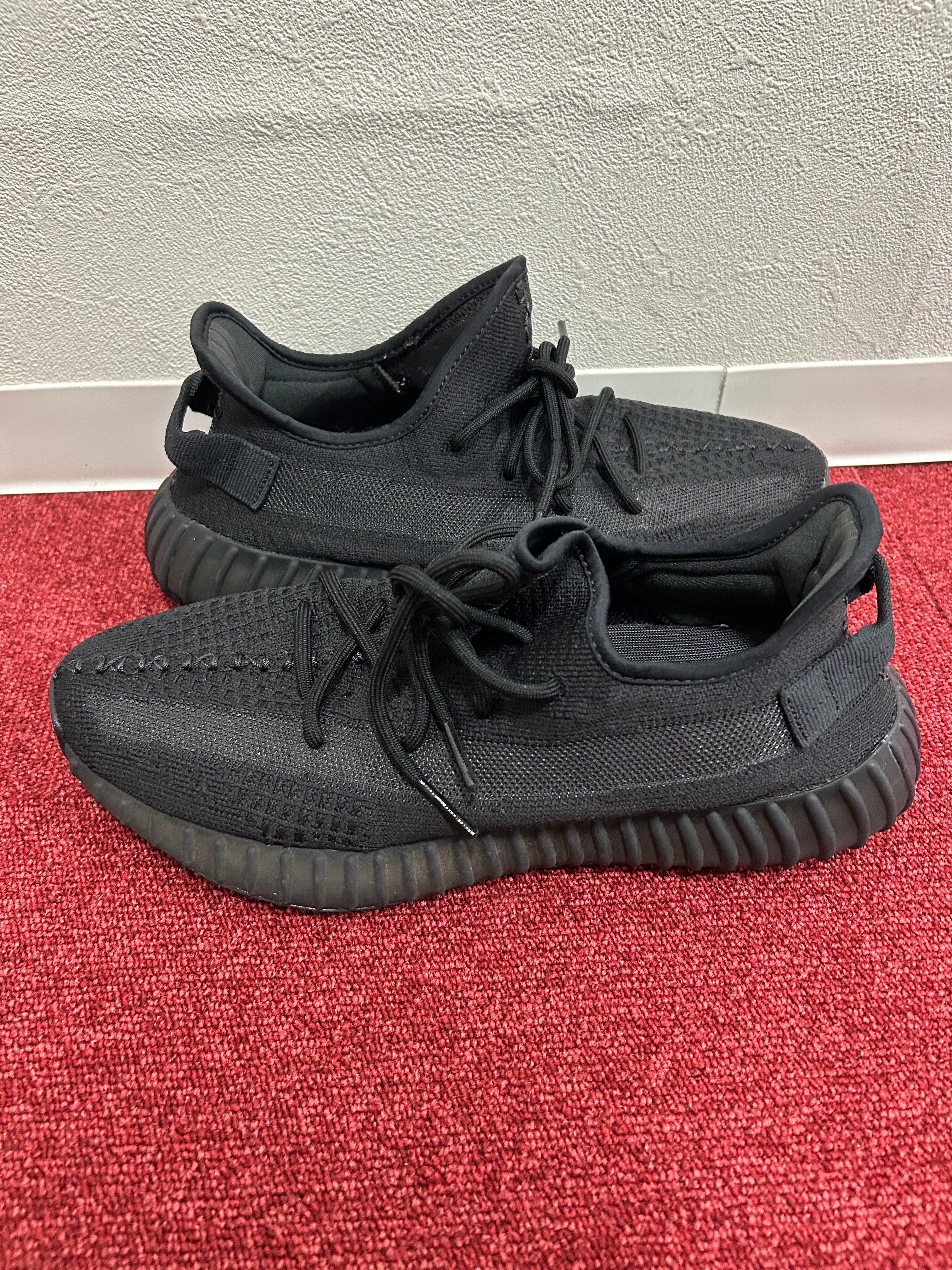 adidas YEEZY Boost 350V2 "Onyx"