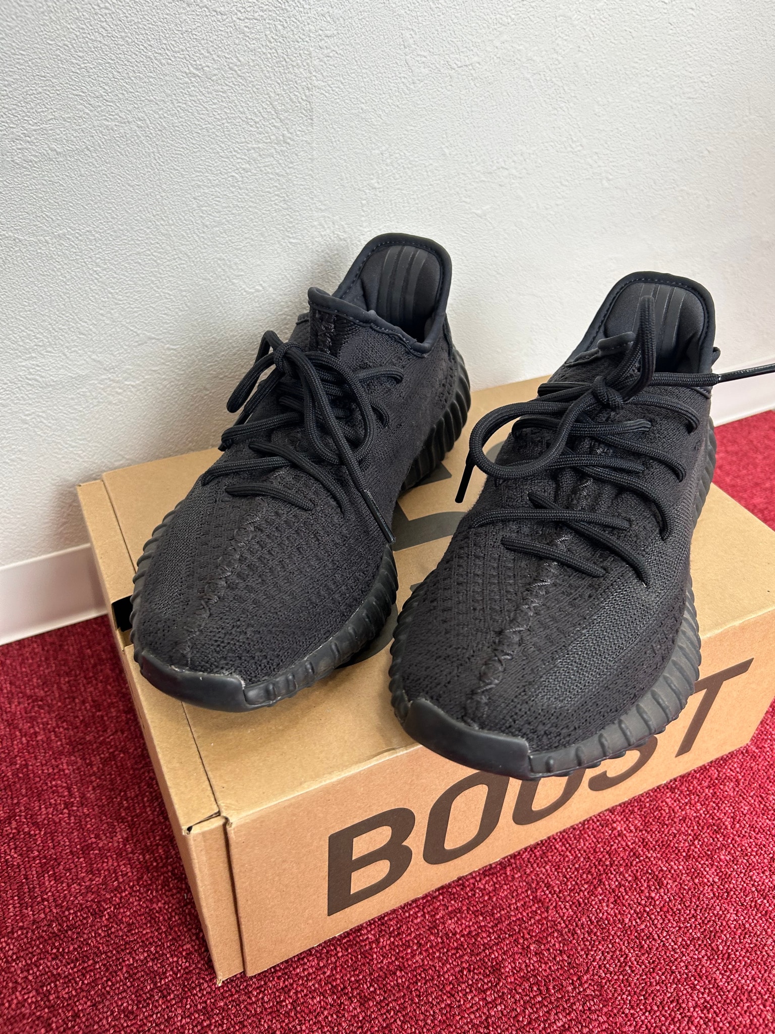 adidas YEEZY Boost 350V2 "Onyx"