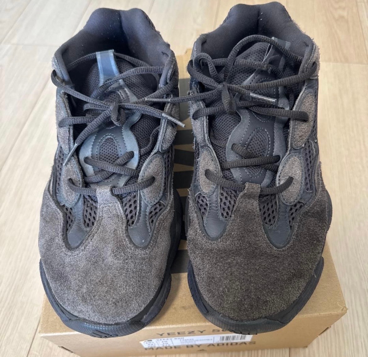 アディダス イージー500 "ユーティリティ ブラック"