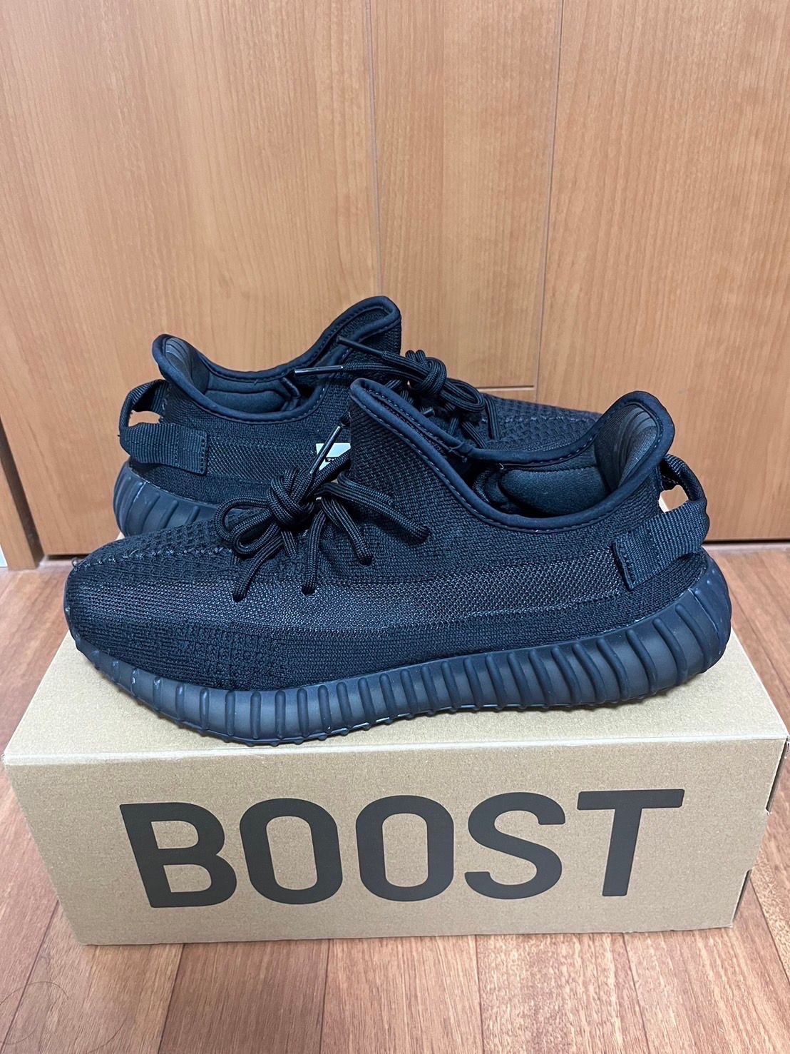 adidas YEEZY Boost 350V2 "Onyx"