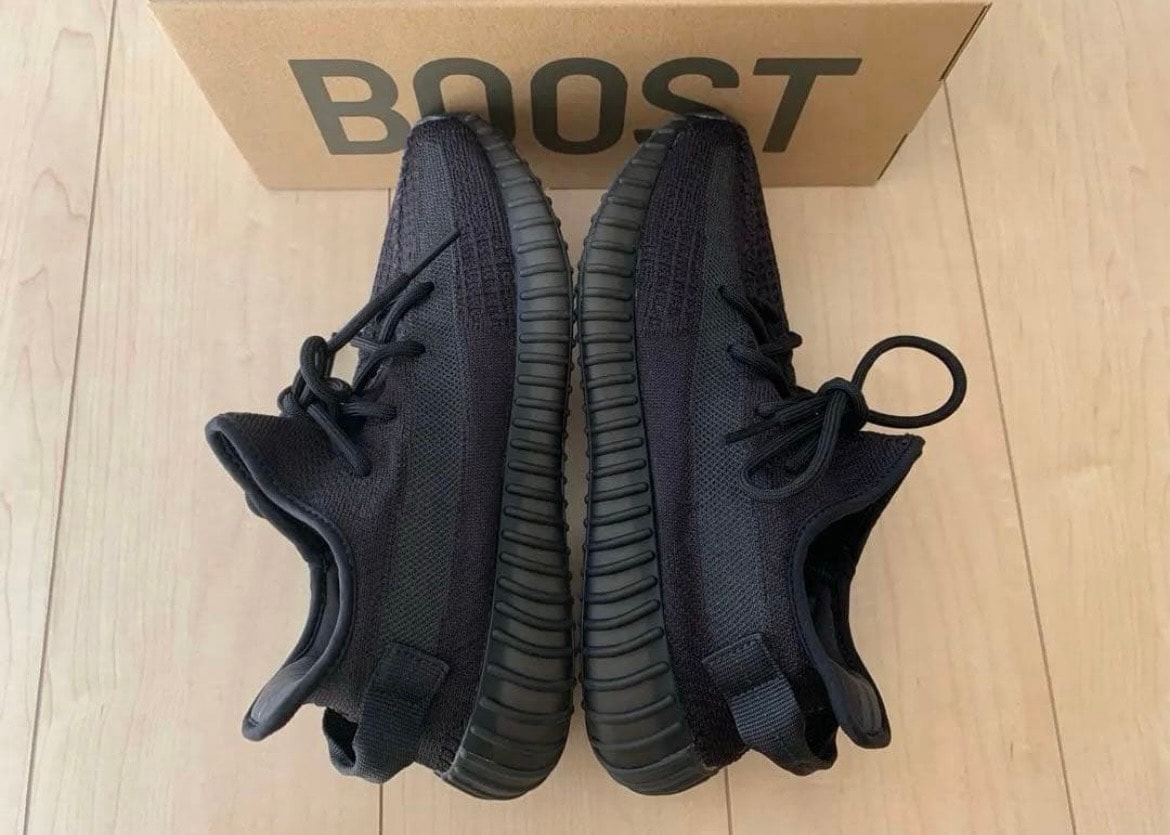 adidas YEEZY Boost 350V2 "Onyx"