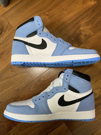 Nike Air Jordan 1 High OG "University Blue"