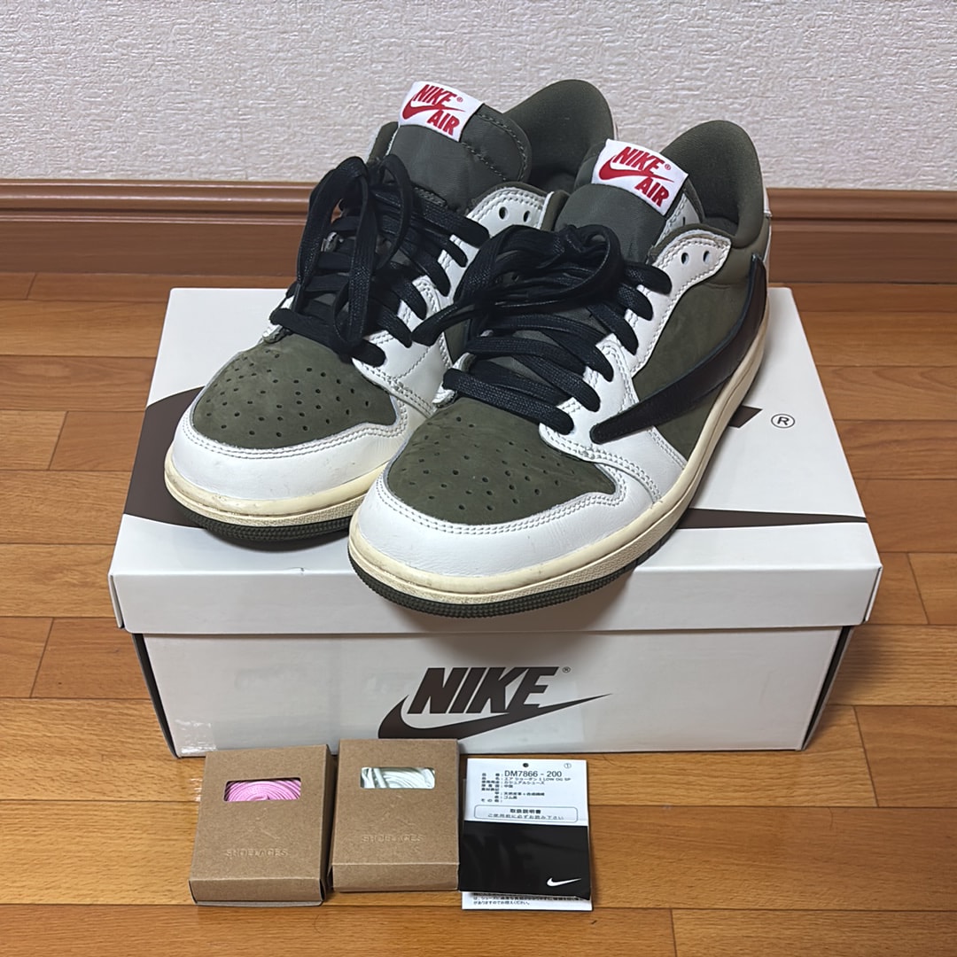 Travis Scott × Nike Air Jordan 1 Low OG SP "Reverse Olive"