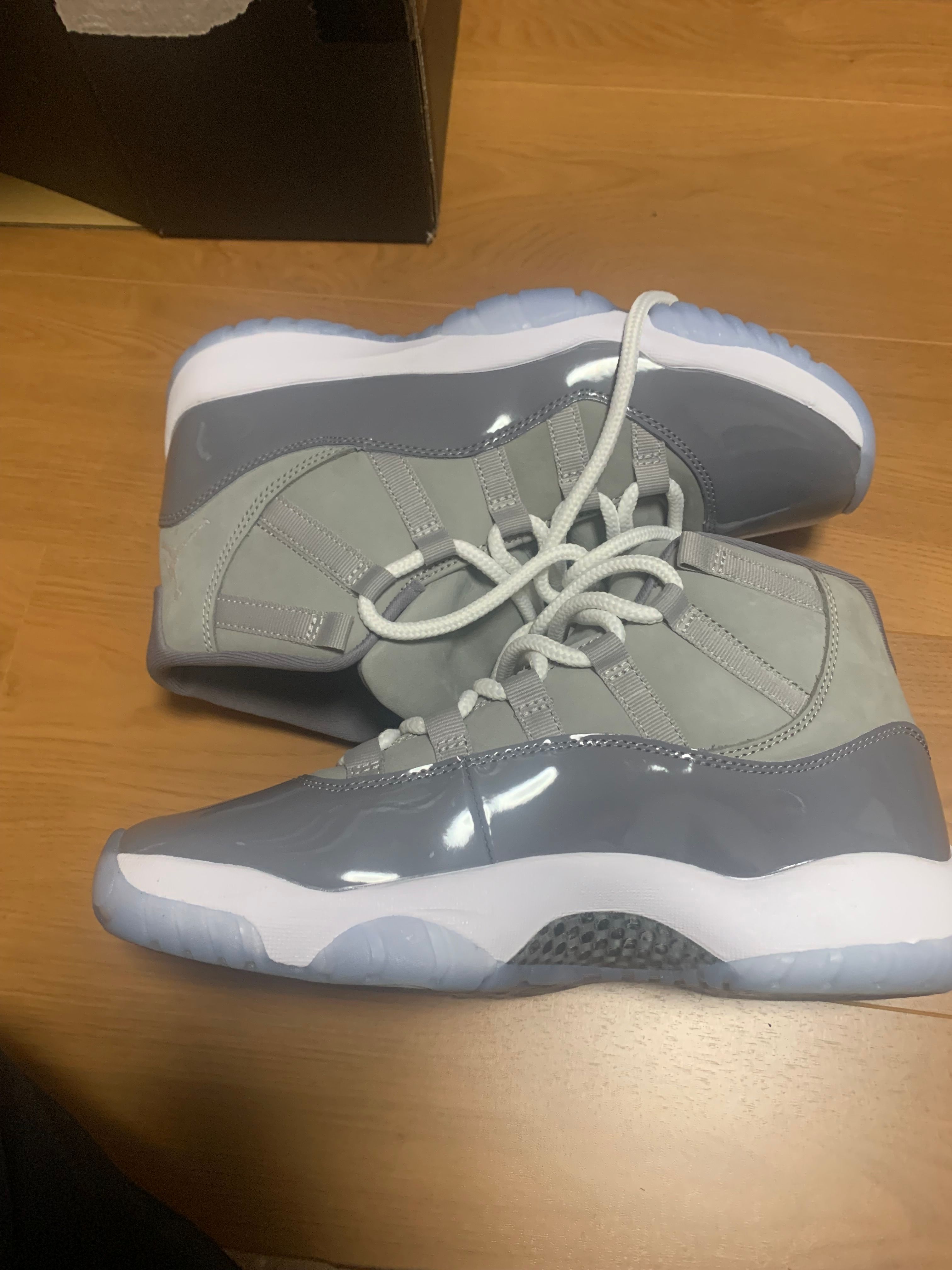 Nike Air Jordan 11 Retro "Cool Grey"