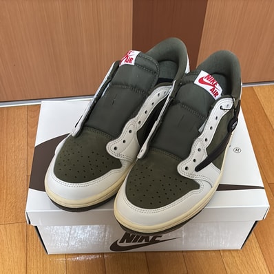 Travis Scott × Nike Air Jordan 1 Low OG SP "Reverse Olive"