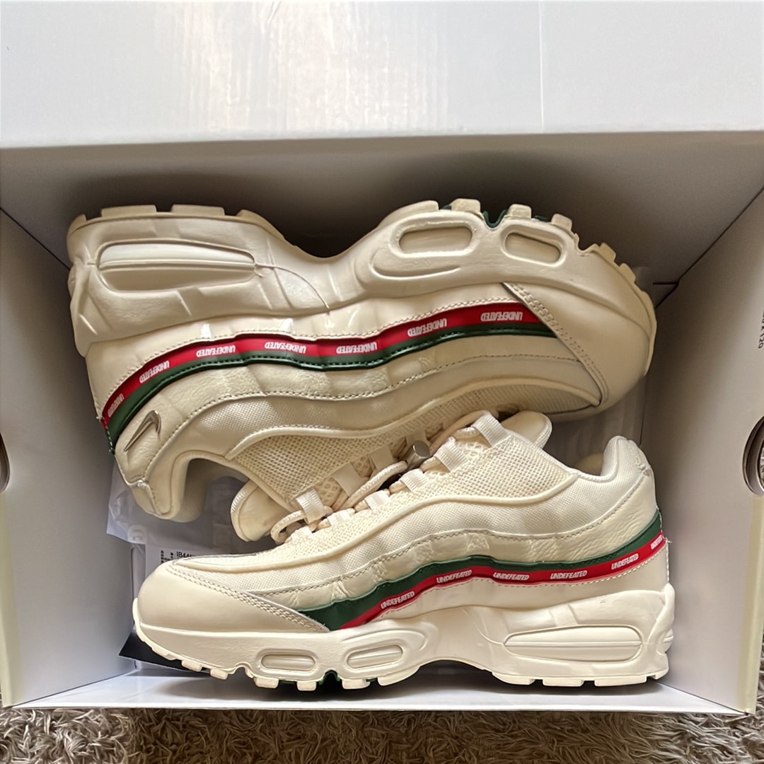 UNDEFEATED × Nike Air Max 95 SP "Sail"