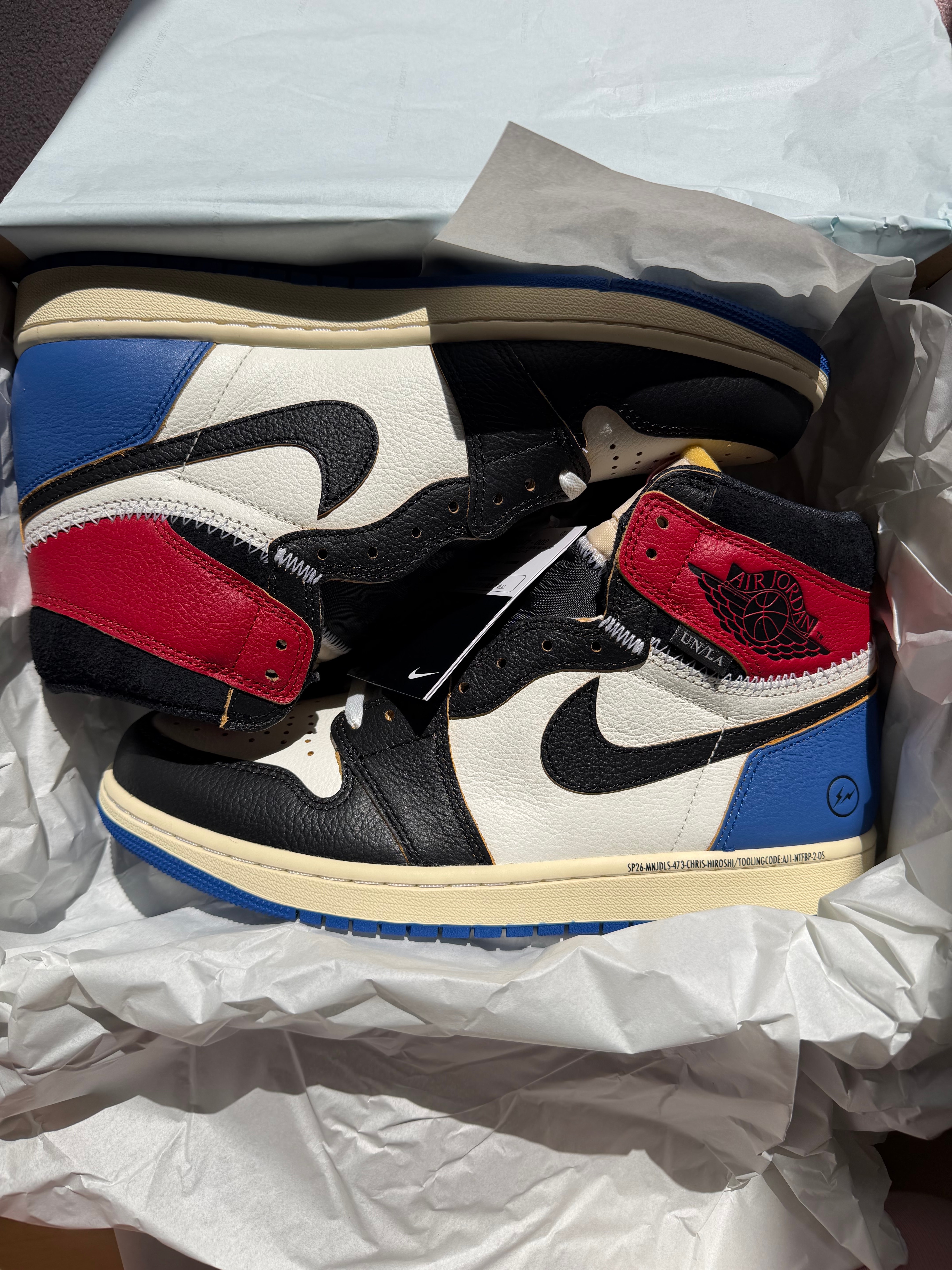 fragment design × UNION × Nike Air Jordan 1 High OG "Black/Varsity Red"