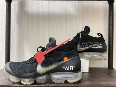 Off-White × Nike Air Vapormax "Black/Total Orange/Clear"
