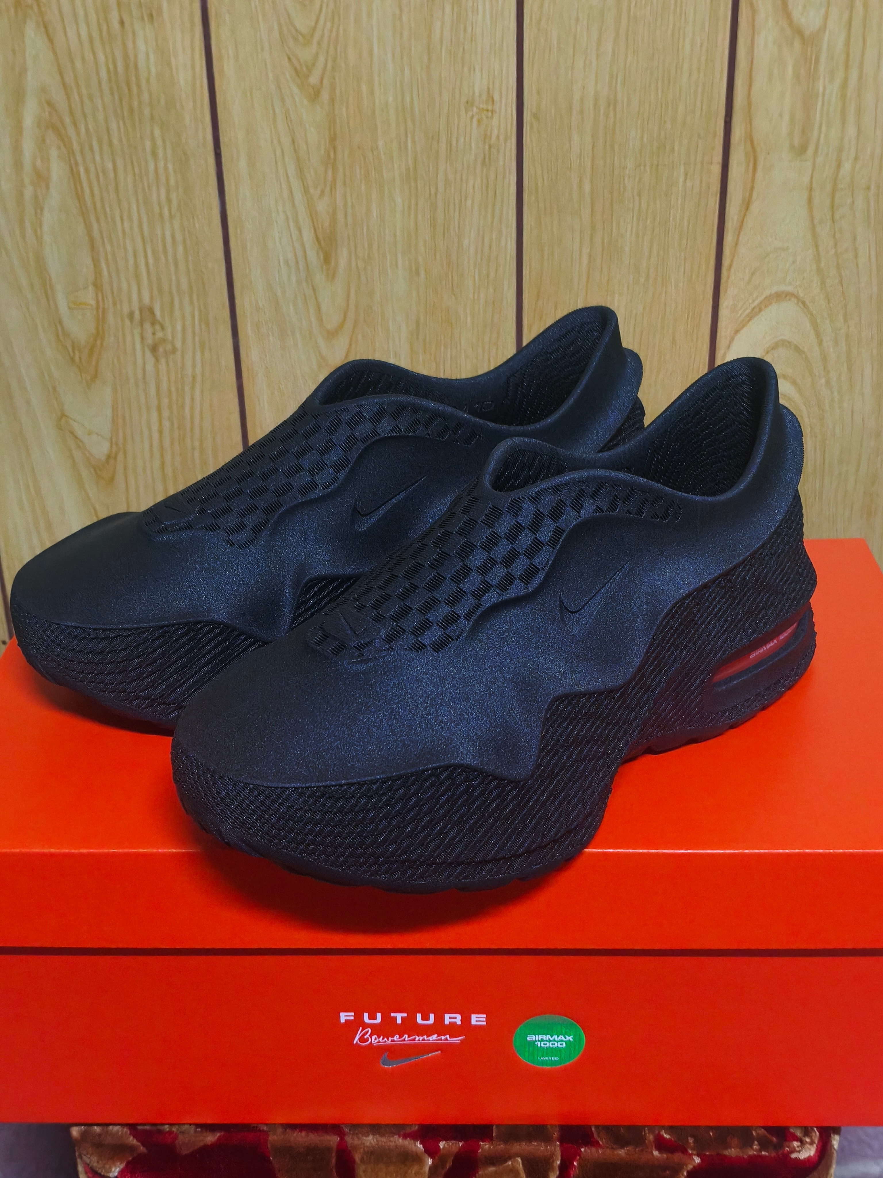Nike Air Max 1000.2 "Black/Pink Spell"
