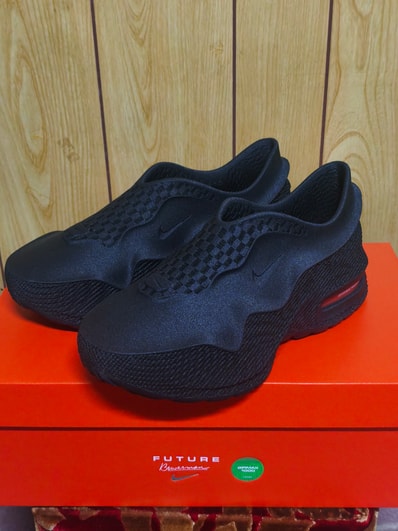 Nike Air Max 1000.2 "Black/Pink Spell"