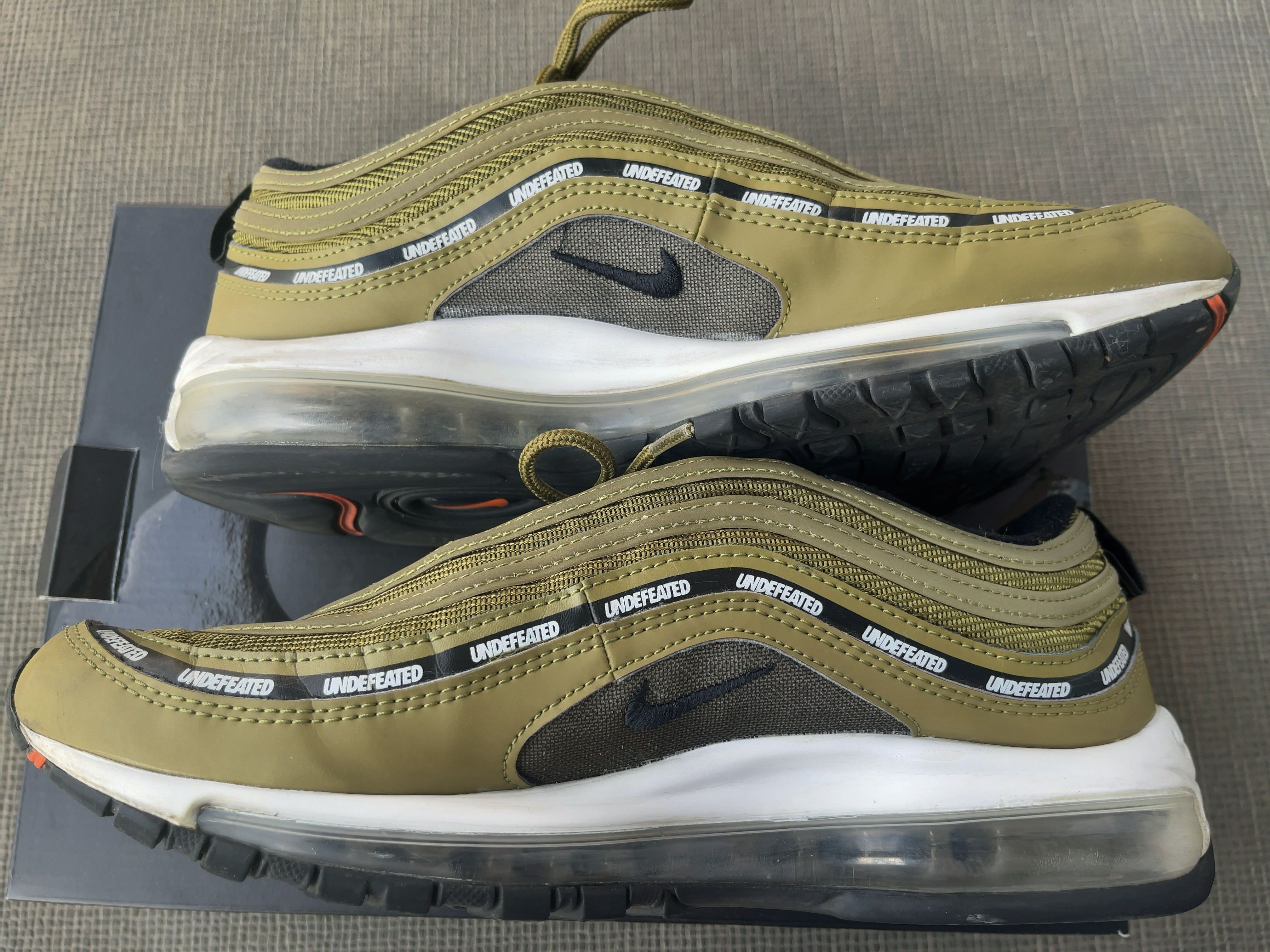 UNDEFEATED × Nike Air Max 97 "Olive"