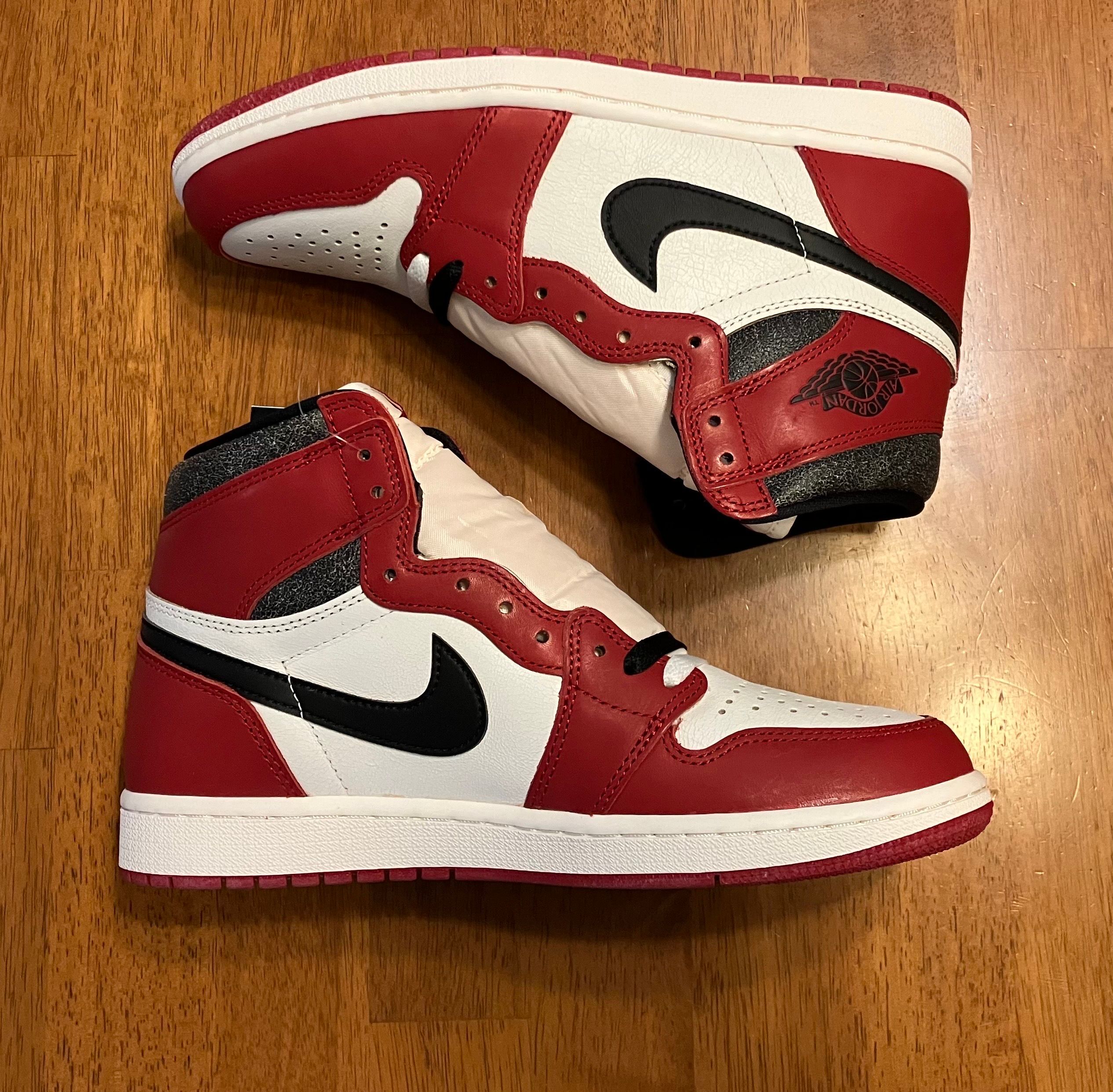 Nike Air Jordan 1 High OG "Lost & Found/Chicago"