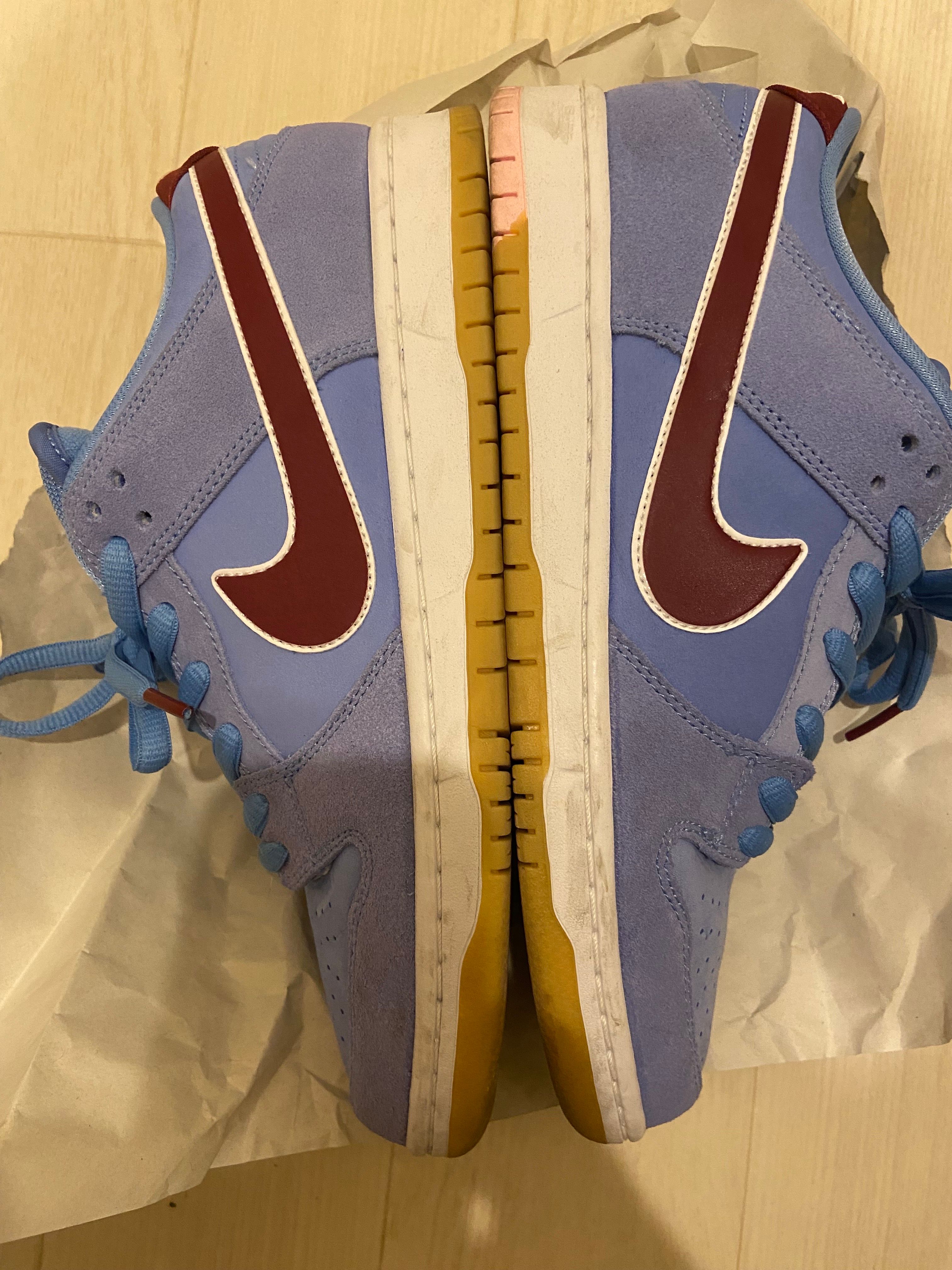 Nike SB Dunk Low Pro "Philadelphia Phillies/Valor Blue and Team Maroon"