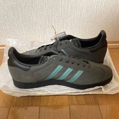 adidas Gazelle "Pantone/Core Black"