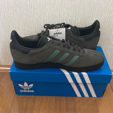 adidas Gazelle "Pantone/Core Black"