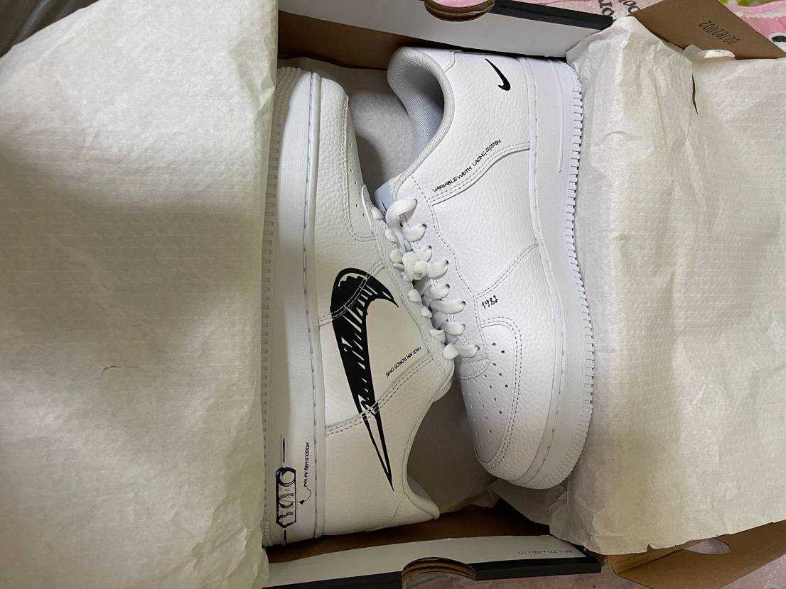 Nike Air Force 1 Low LV8 Utility "Black Sketch"