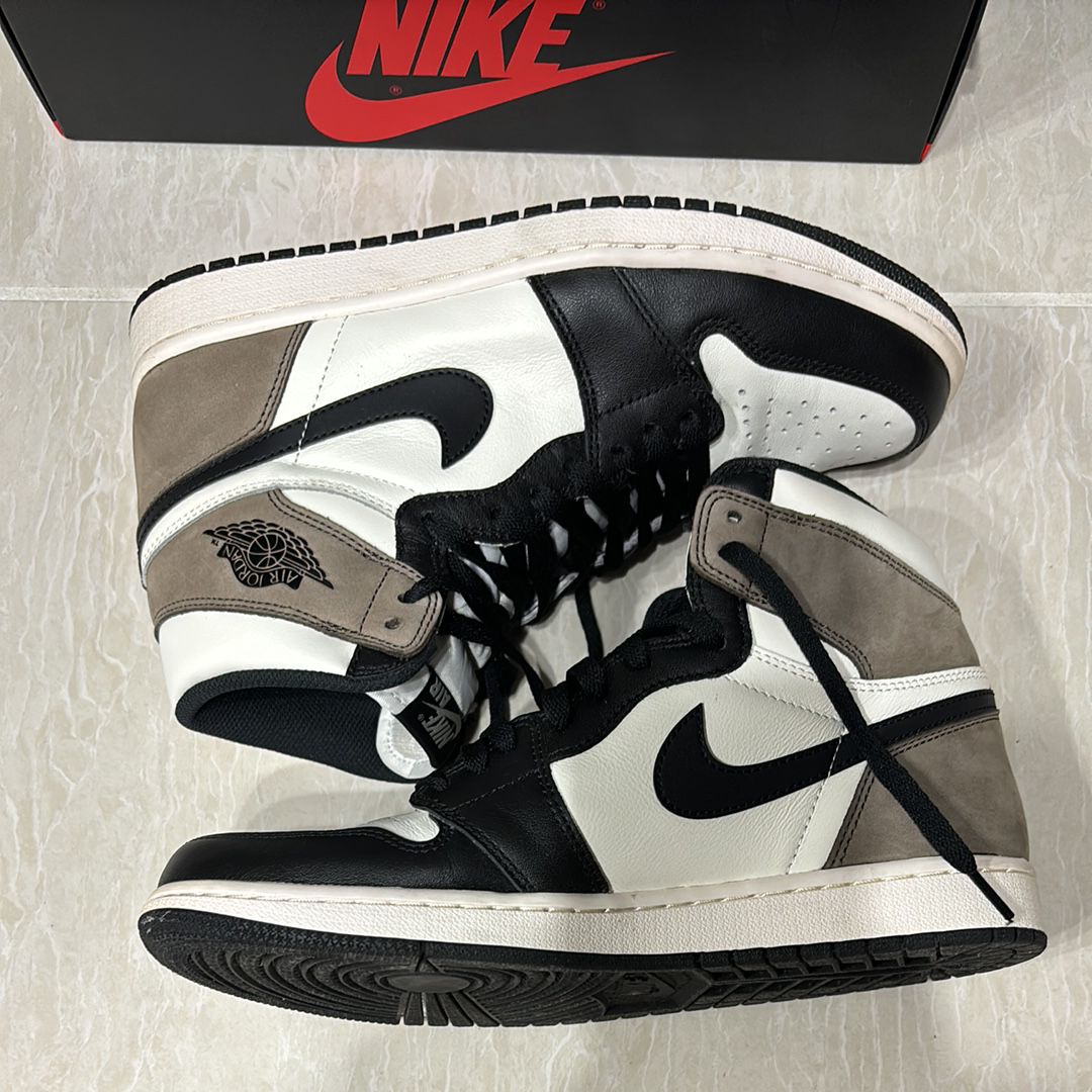 Nike Air Jordan 1 High OG "Sail/Dark Mocha/Black"