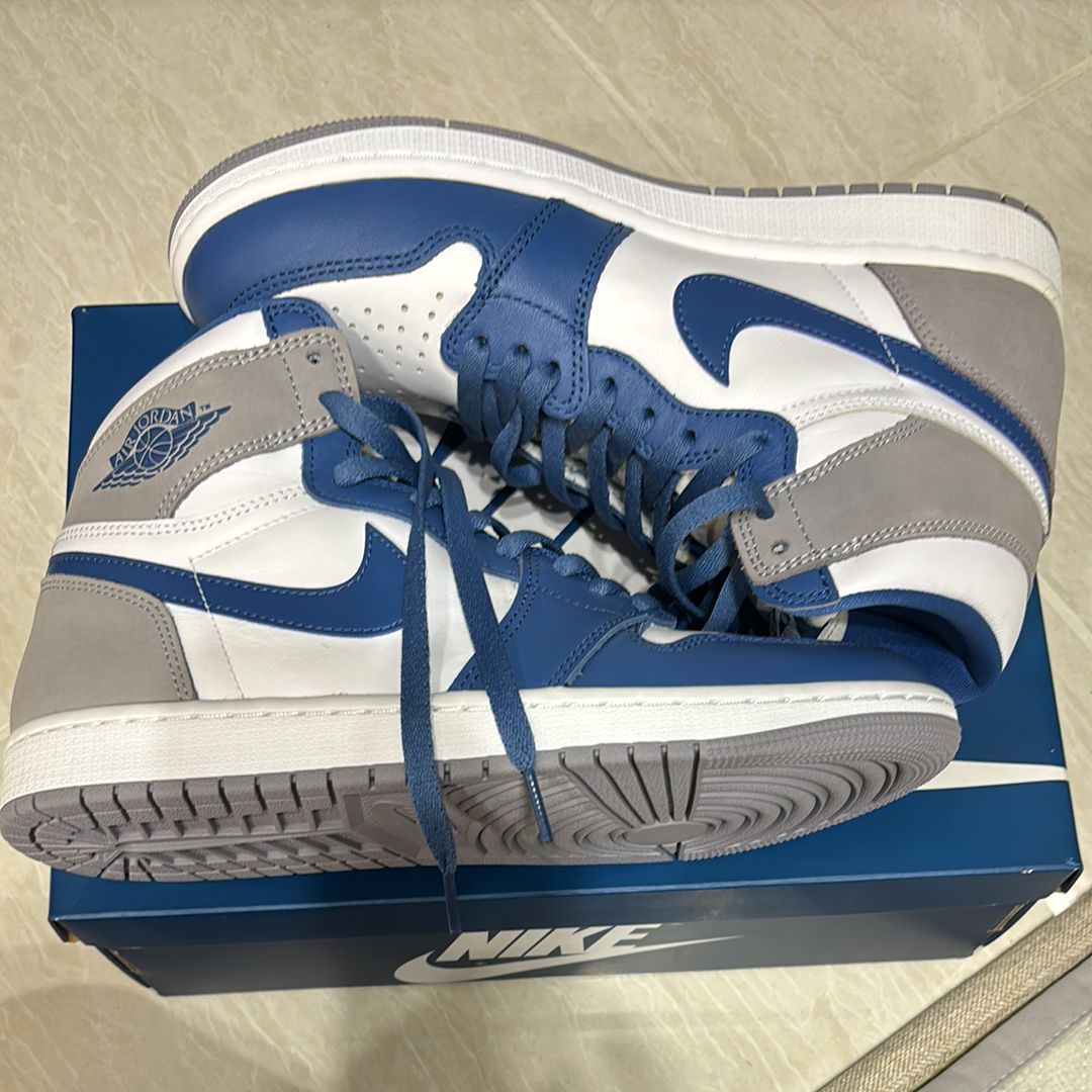 Nike Air Jordan 1 High OG "True Blue"